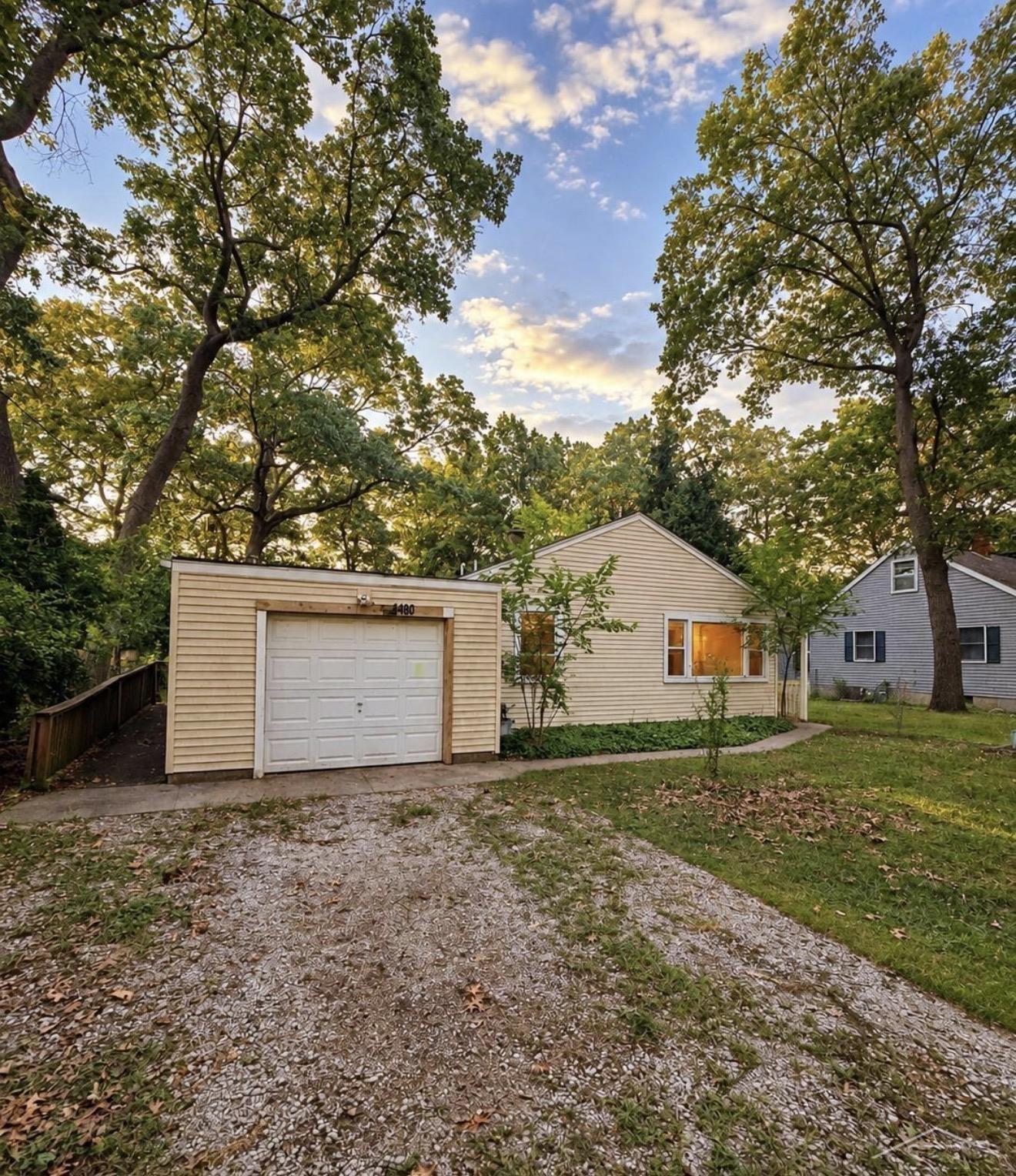 1480 Linden Street Property Photo 6