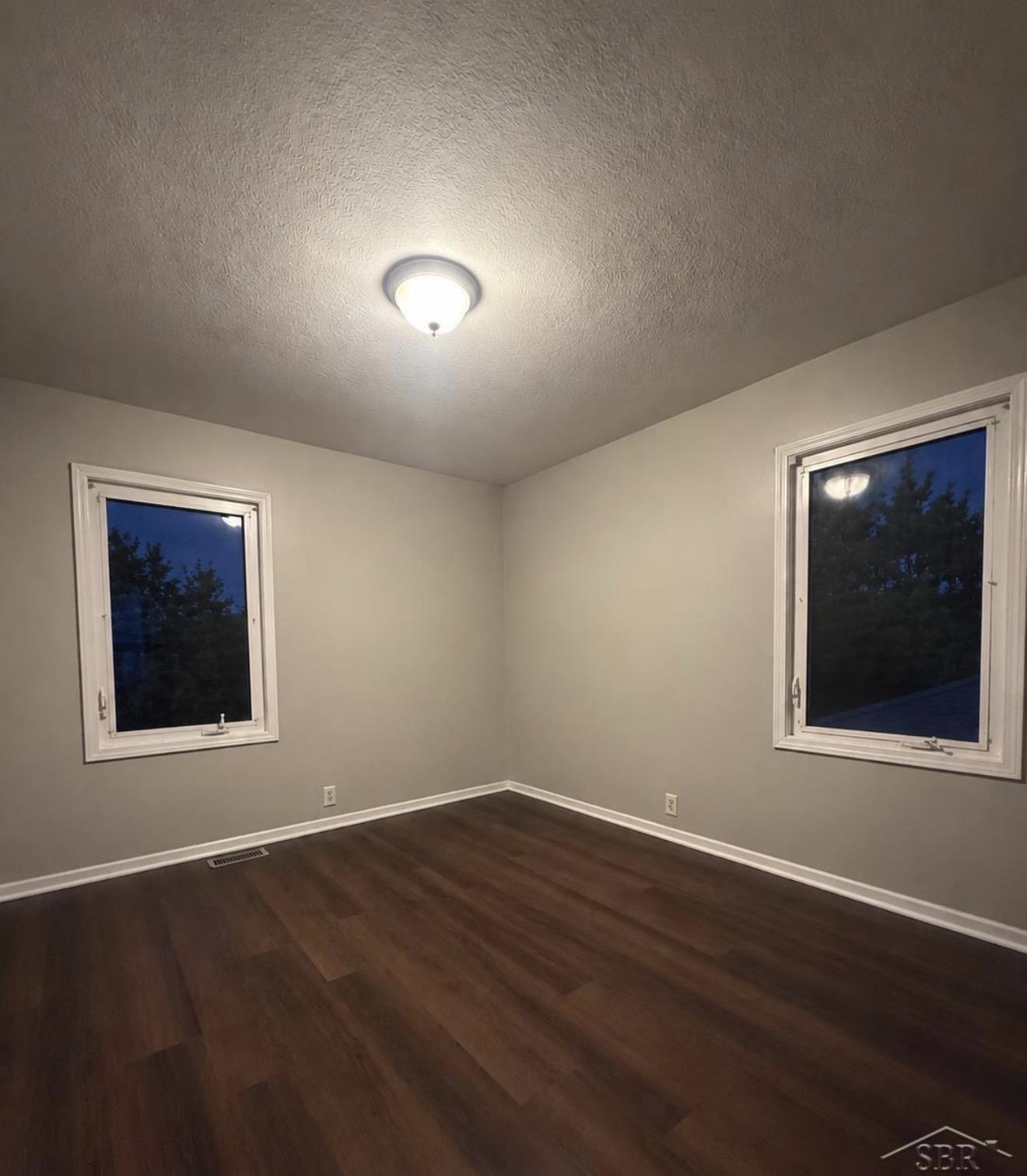 1480 Linden Street Property Photo 22