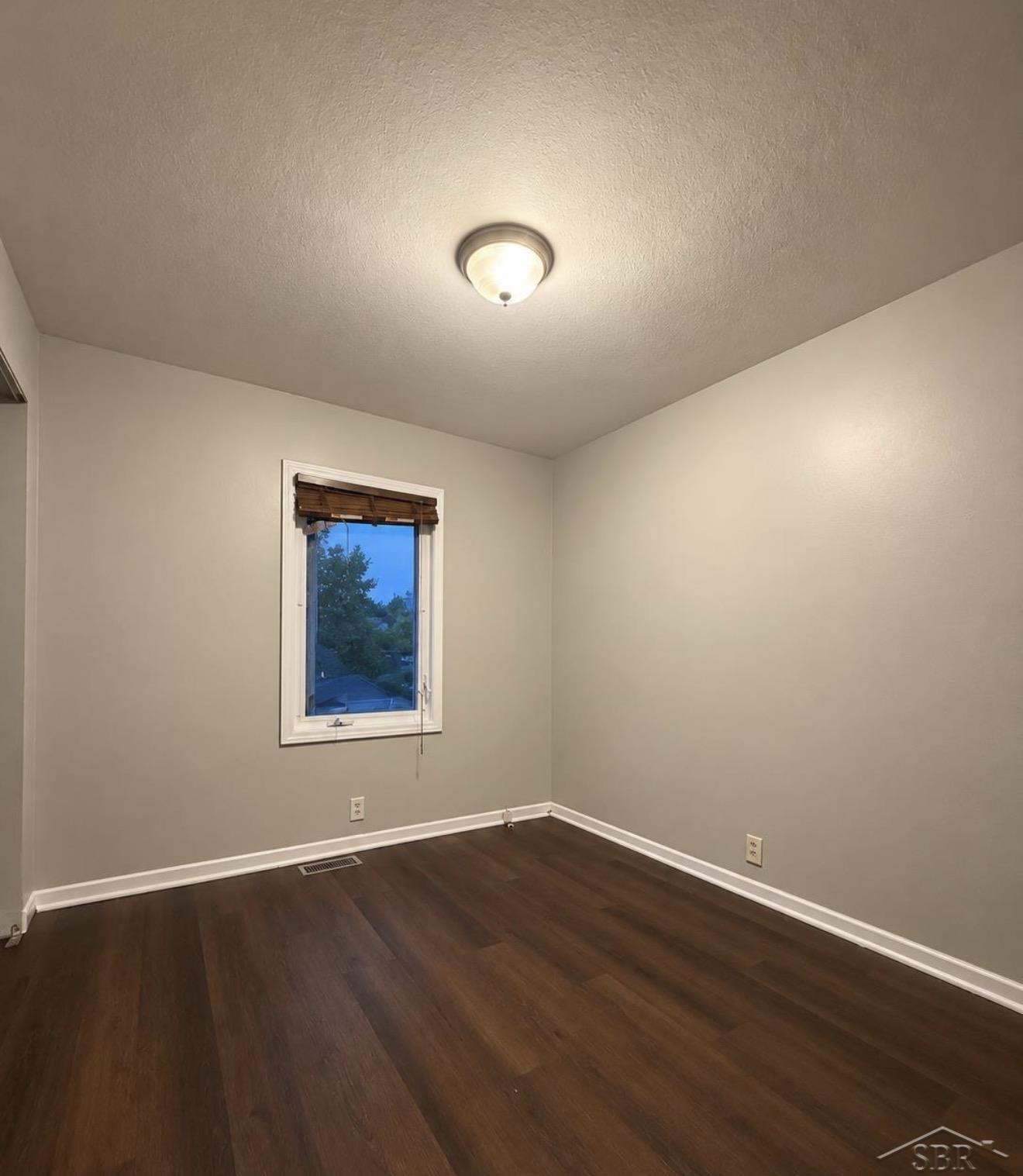 1480 Linden Street Property Photo 24