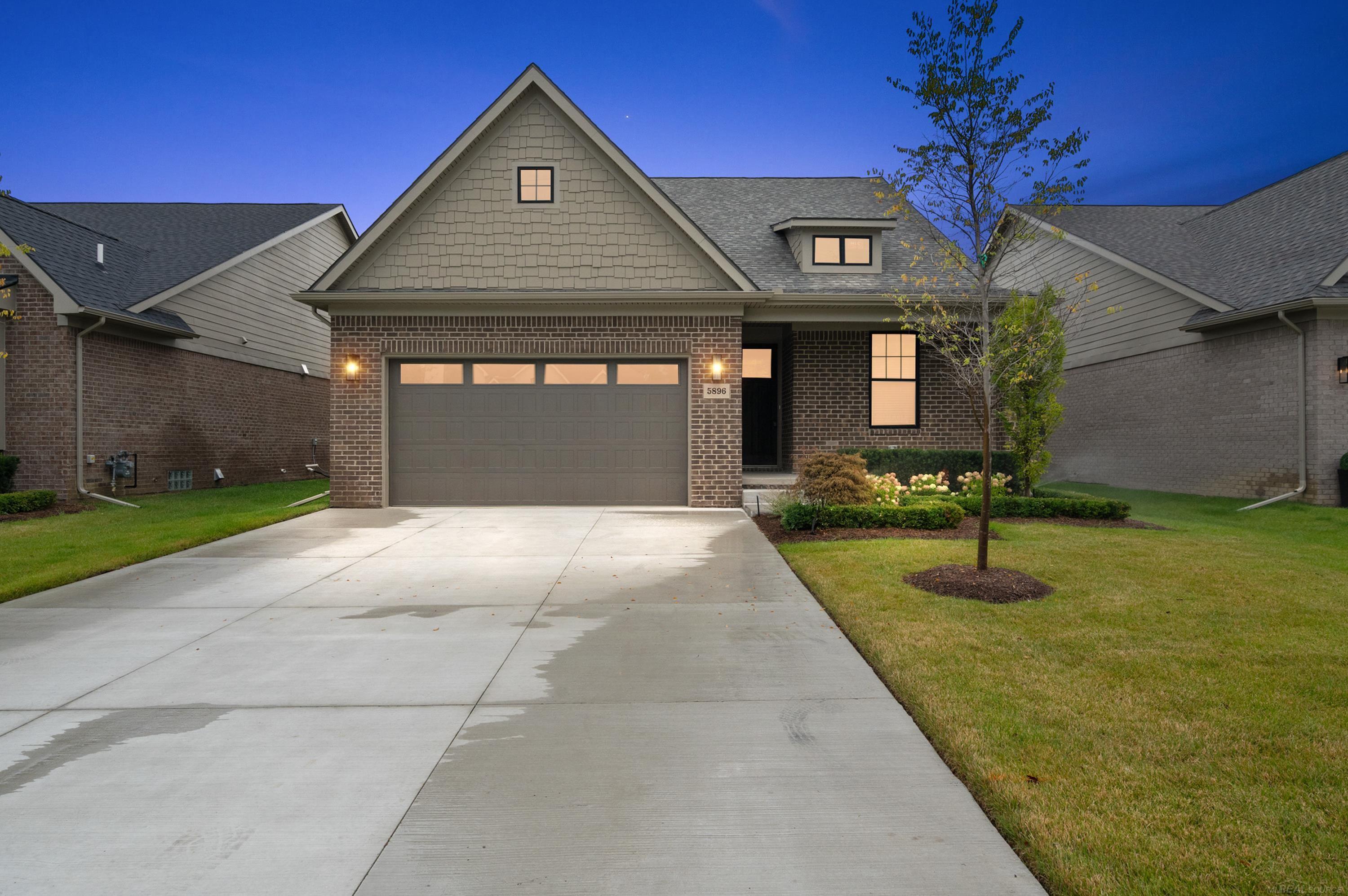 5896 Willow Grove Drive Property Photo 1