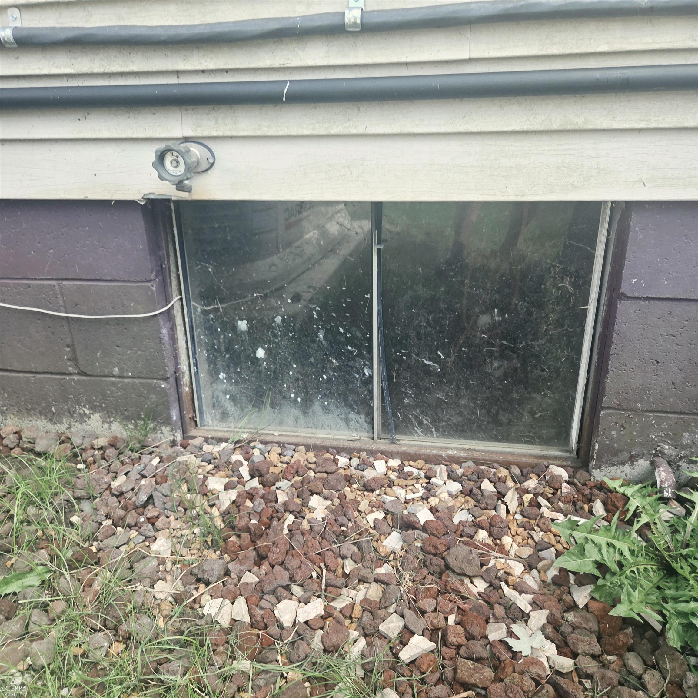 20874 Winifred Ct Court Property Photo 4