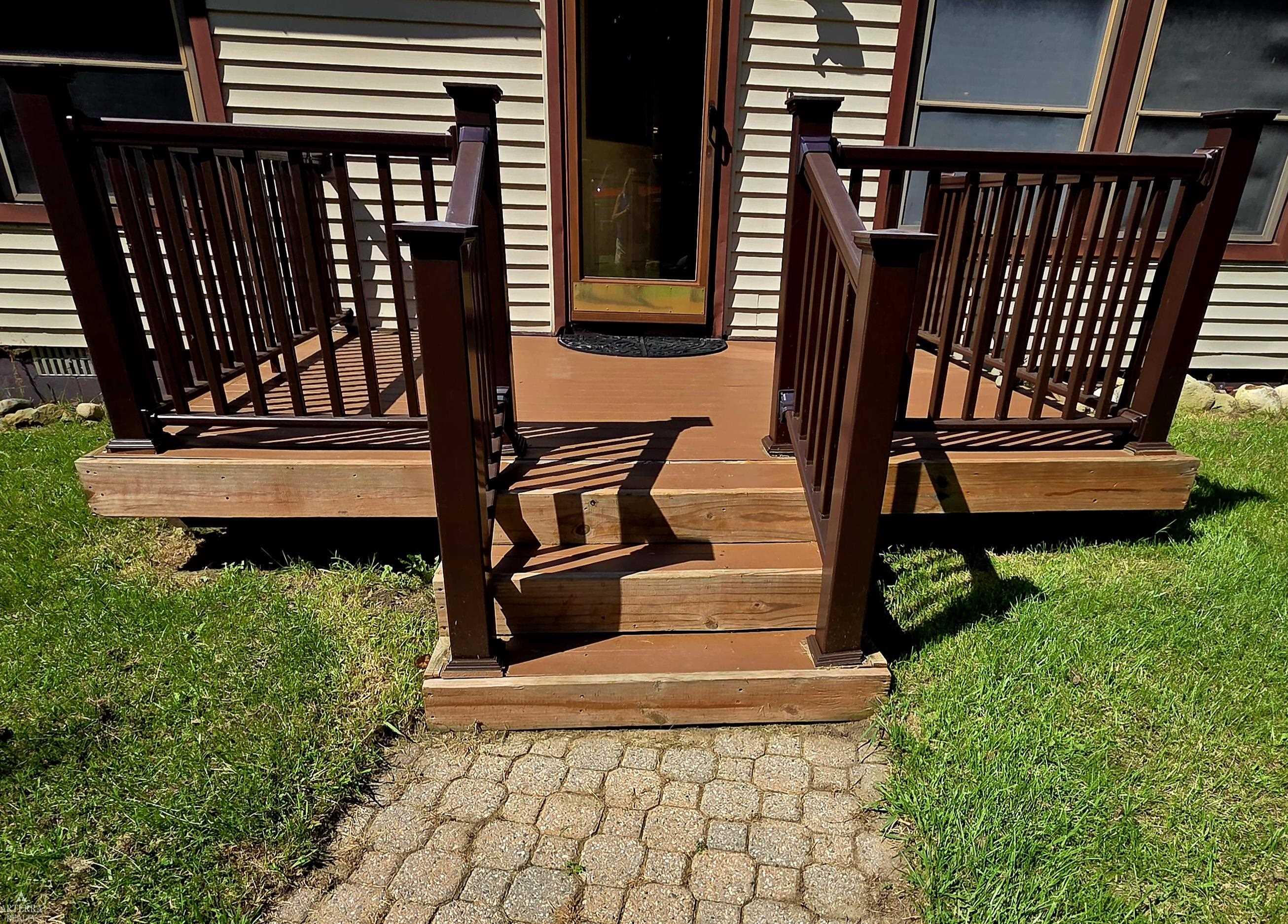 20874 Winifred Ct Court Property Photo 5