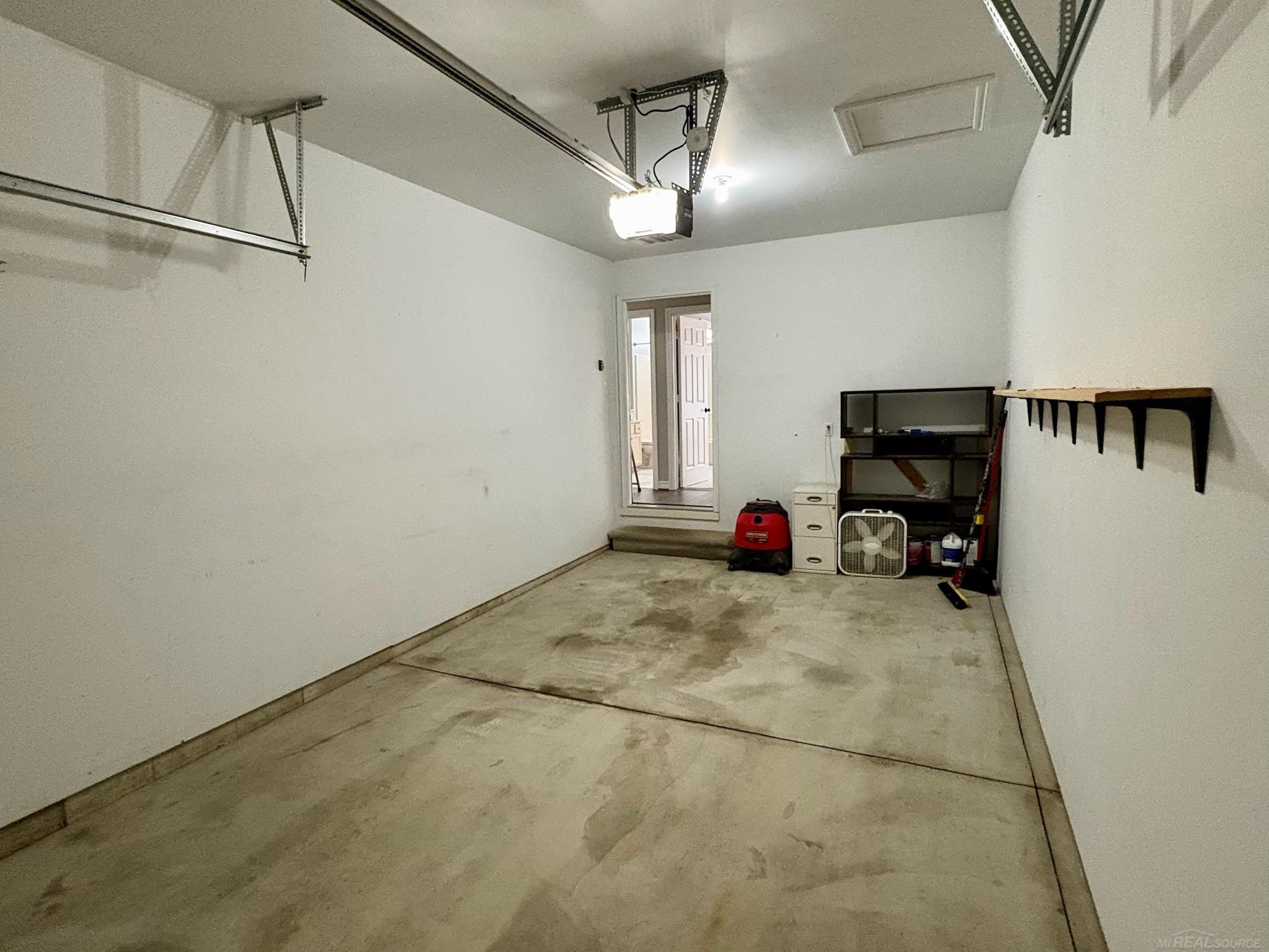 3946 Electric Avenue Property Photo 14