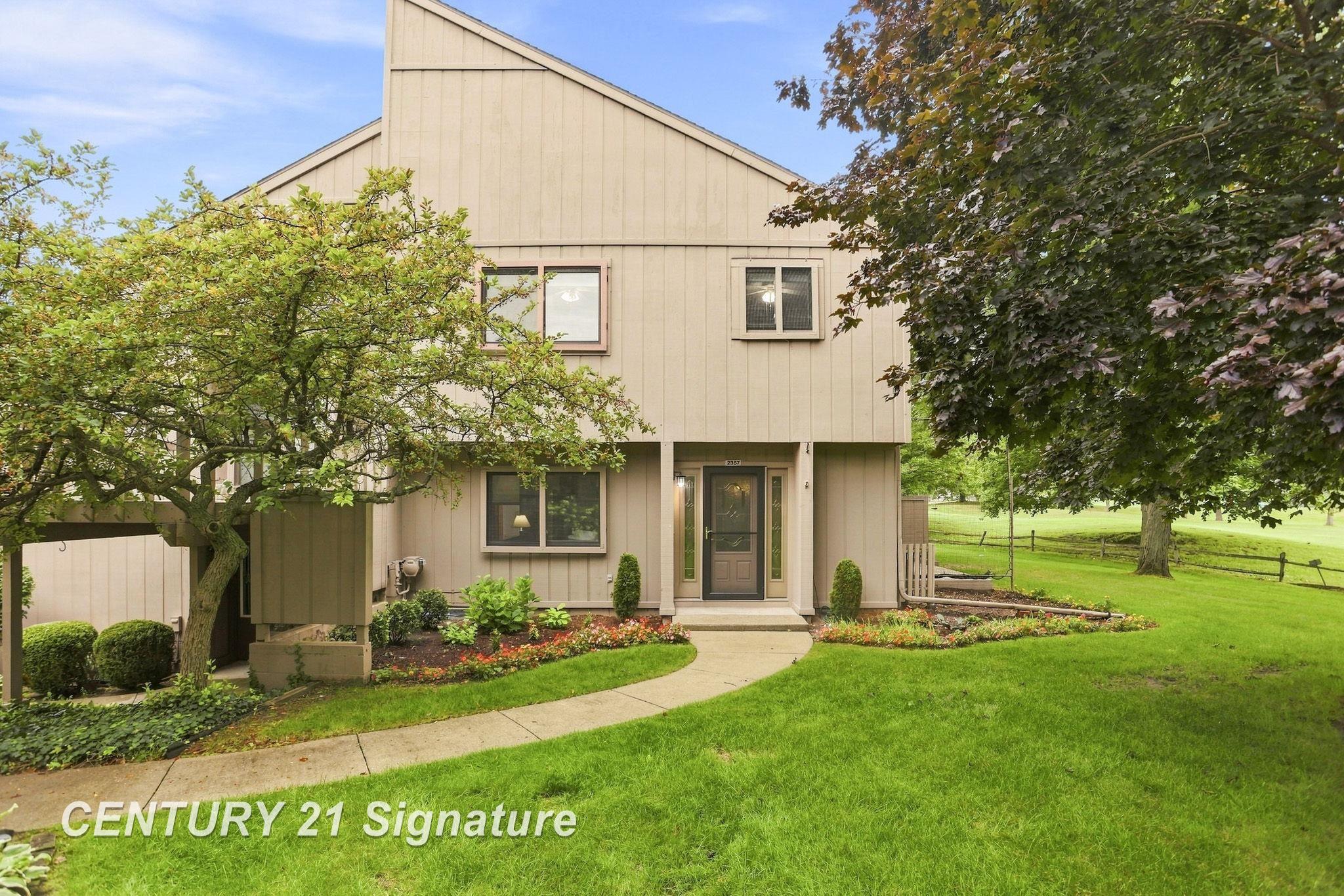 2357 Bay Woods Court Property Photo 1