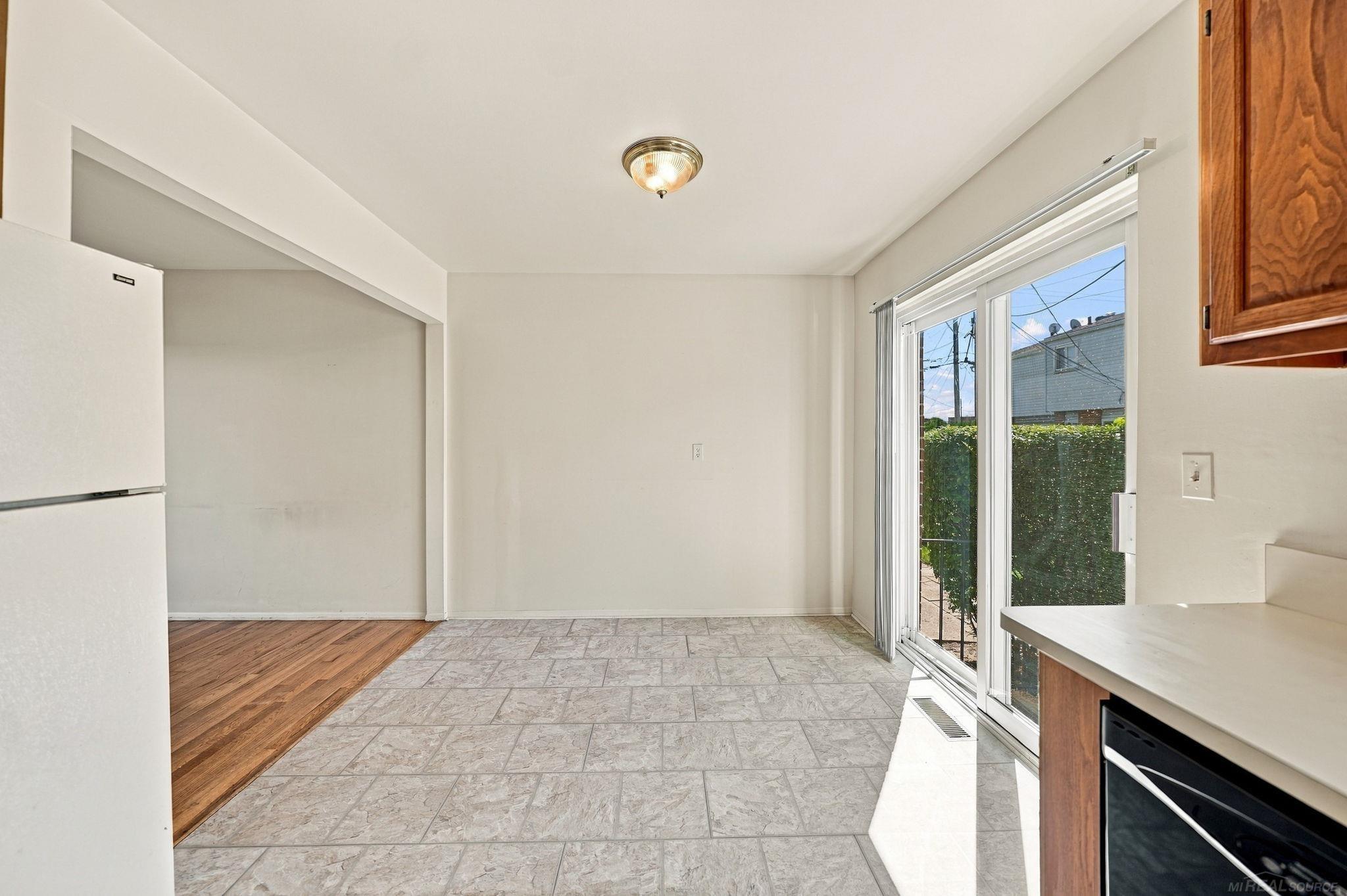 27908 Eastwick Square Drives Property Photo 12