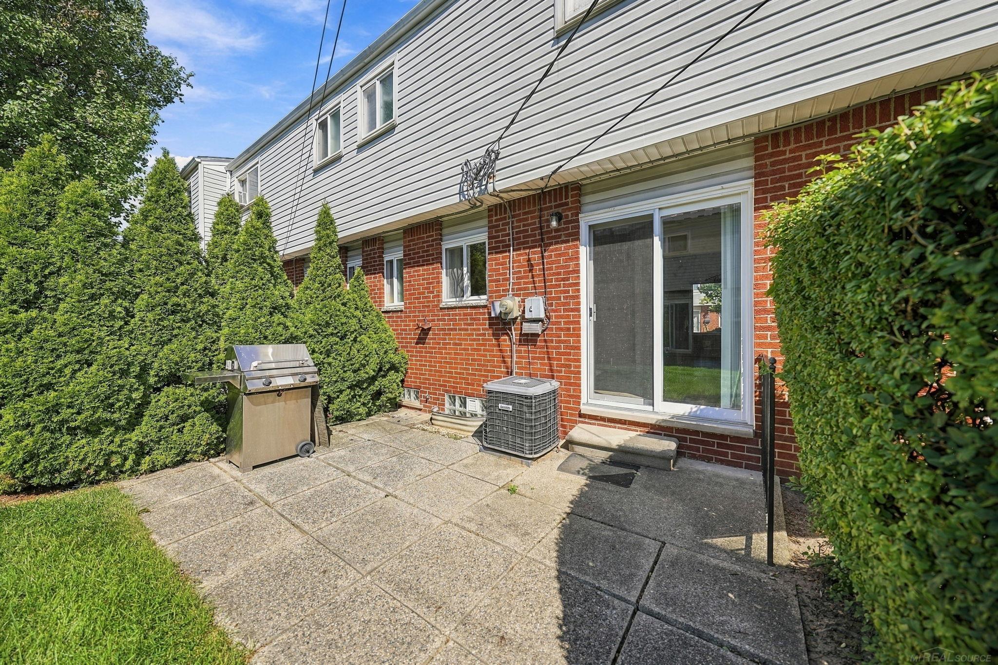 27908 Eastwick Square Drives Property Photo 24