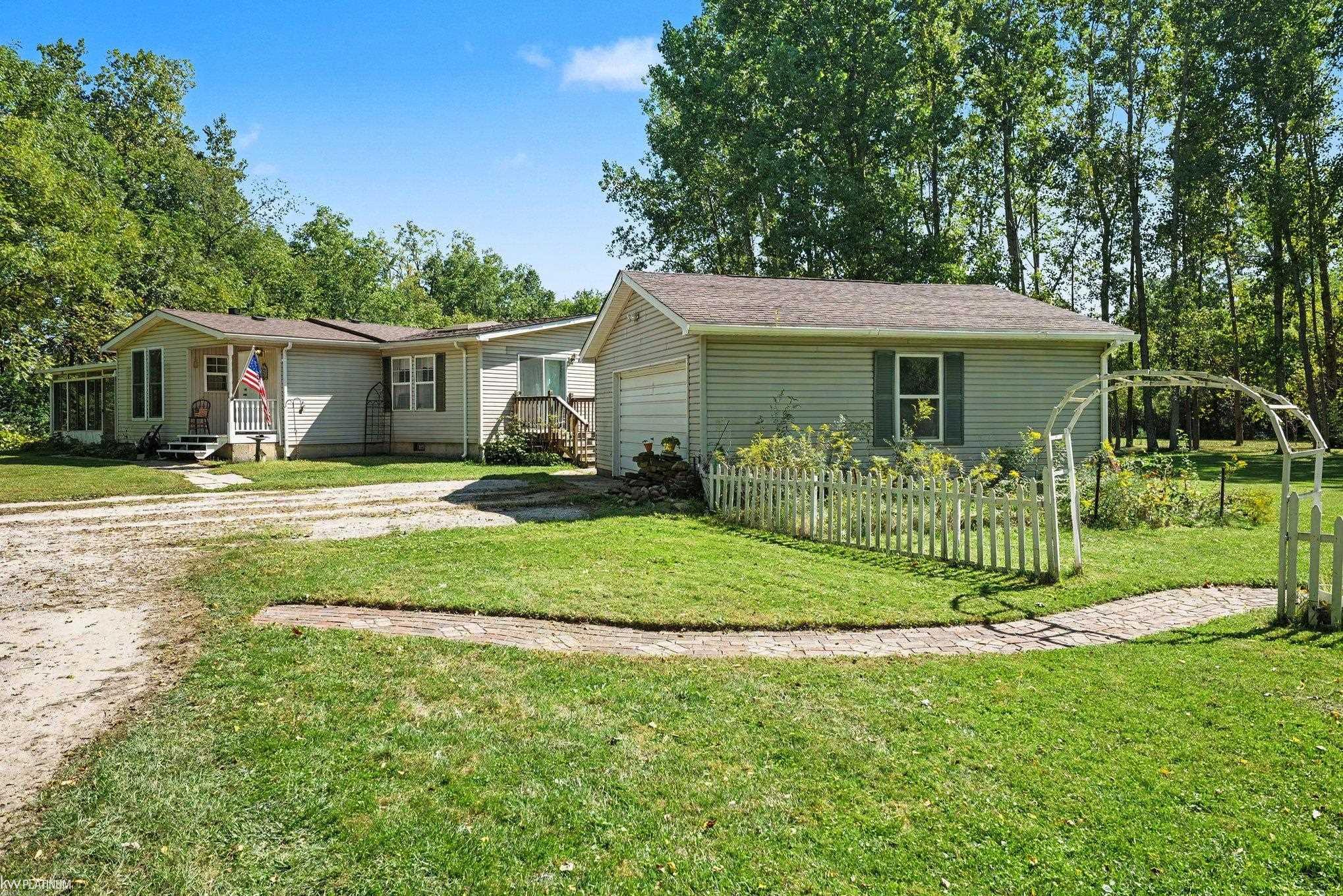 24340 Bordman Road Property Photo 2