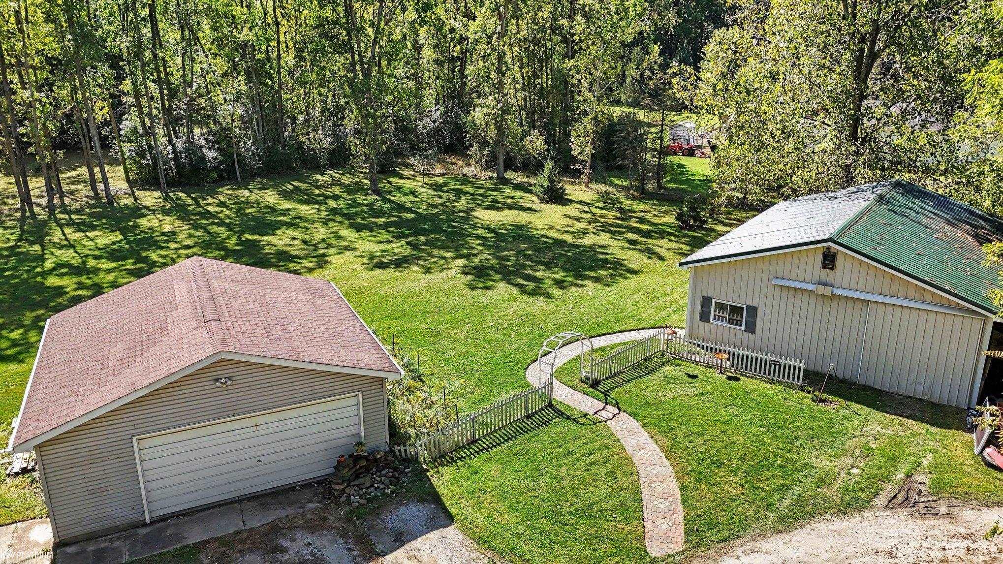 24340 Bordman Road Property Photo 7