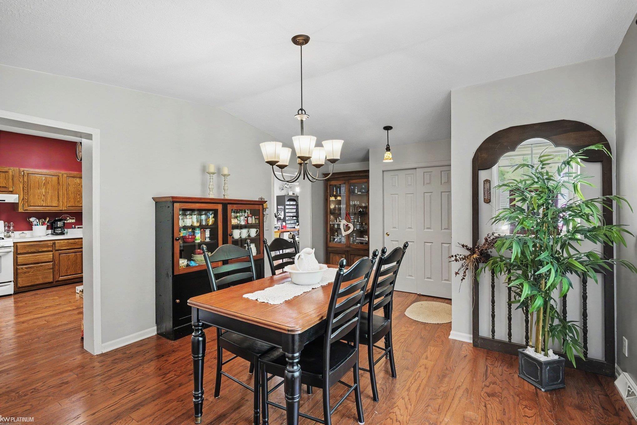 24340 Bordman Road Property Photo 11