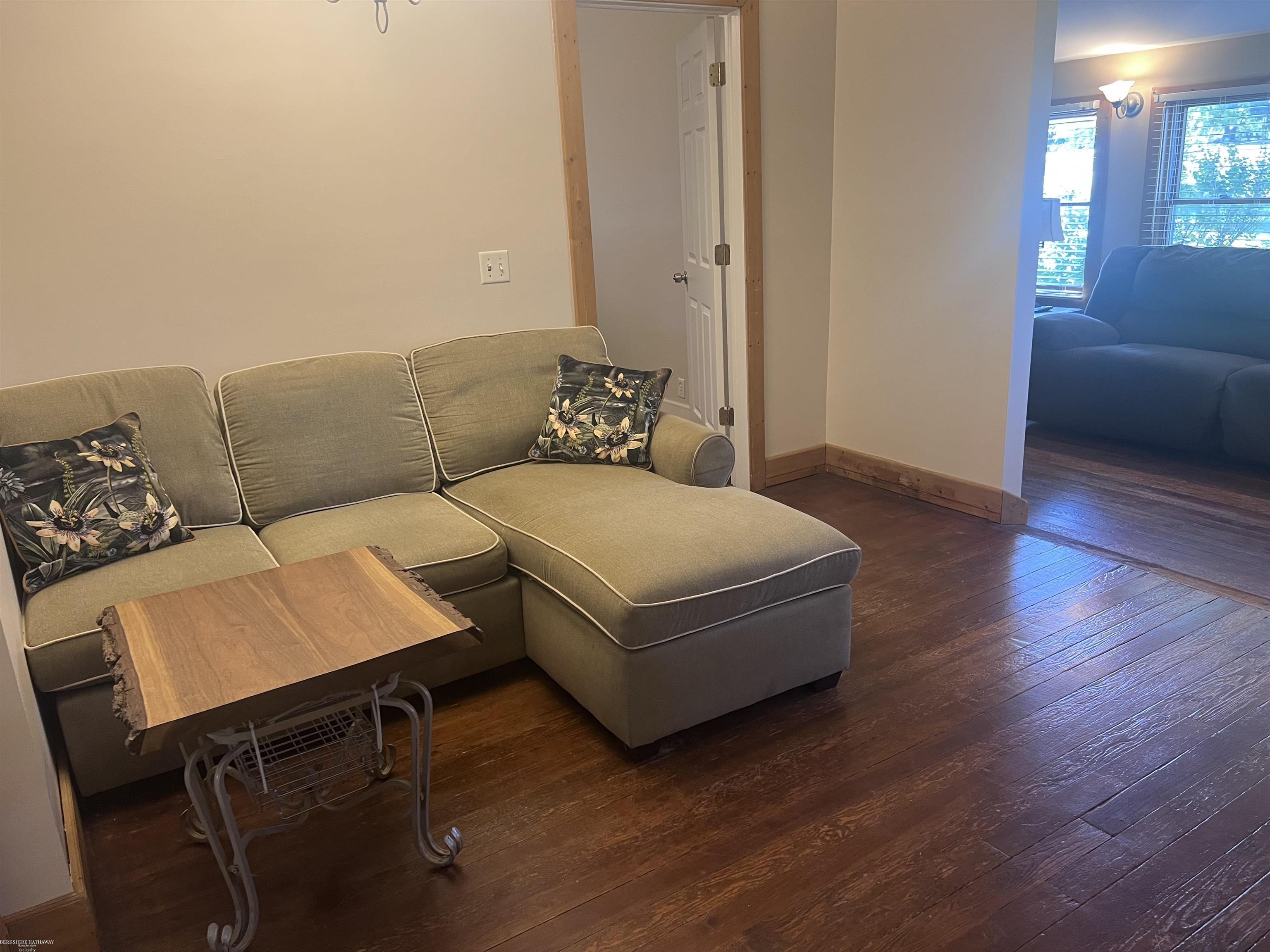 51 Juniper Street Property Photo 11