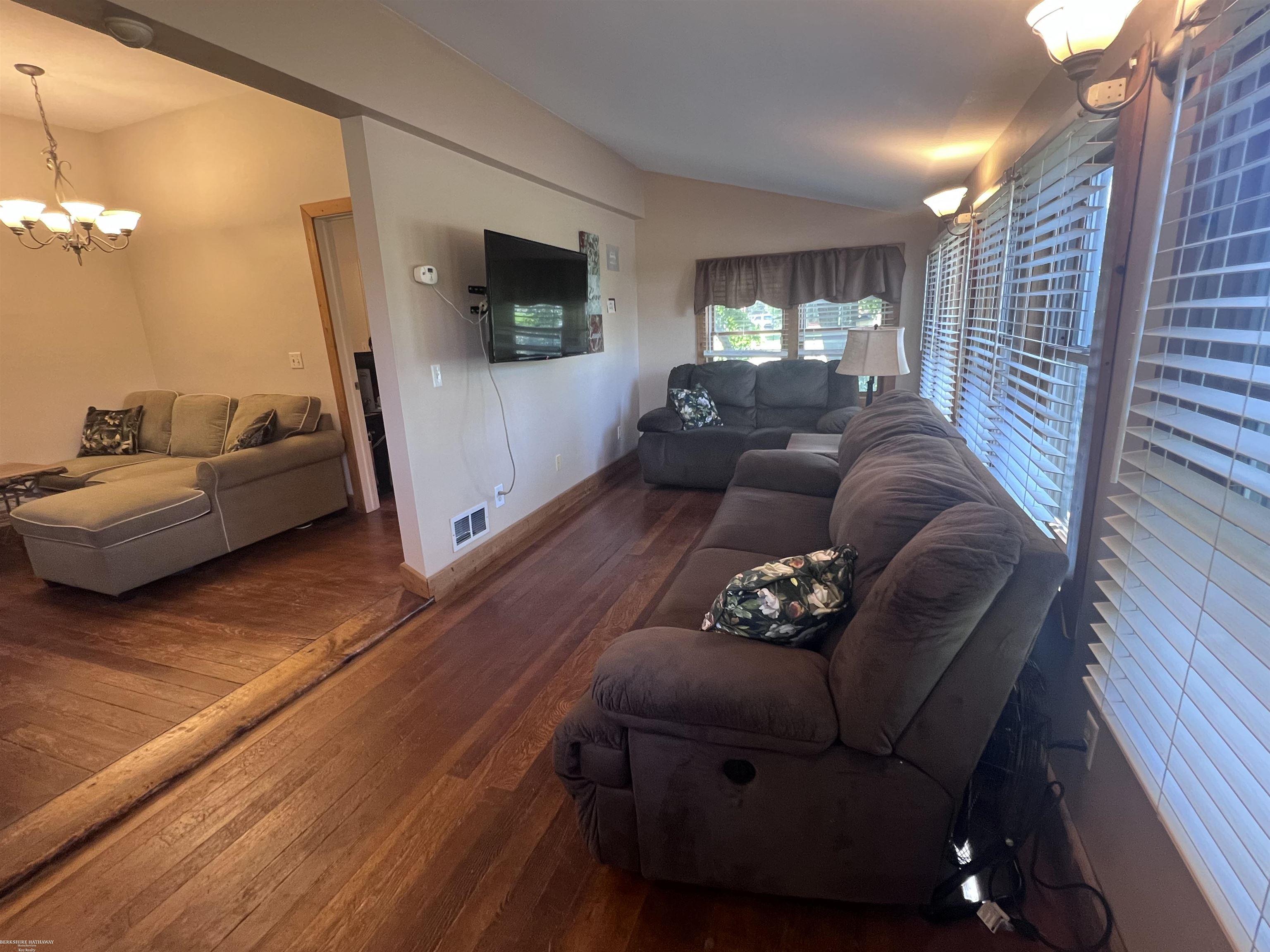 51 Juniper Street Property Photo 14