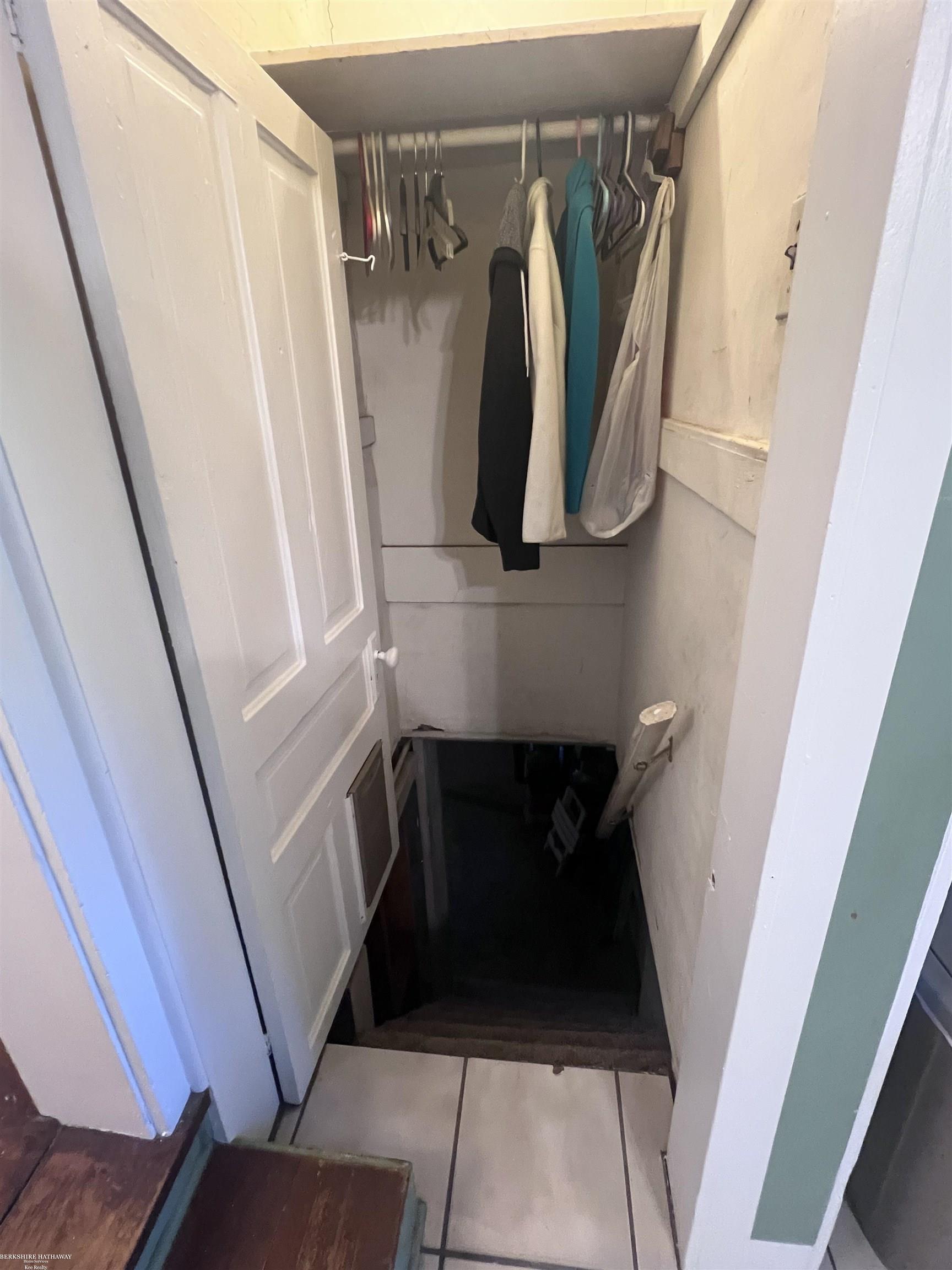 51 Juniper Street Property Photo 27