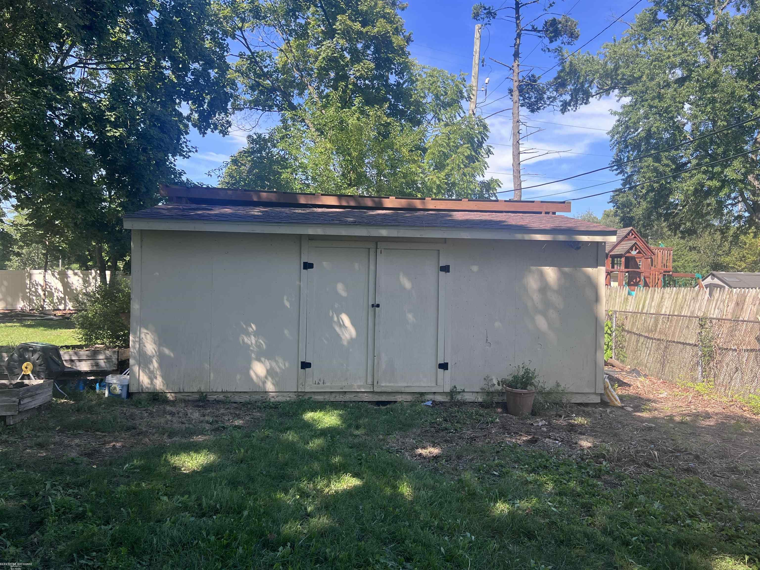 51 Juniper Street Property Photo 37