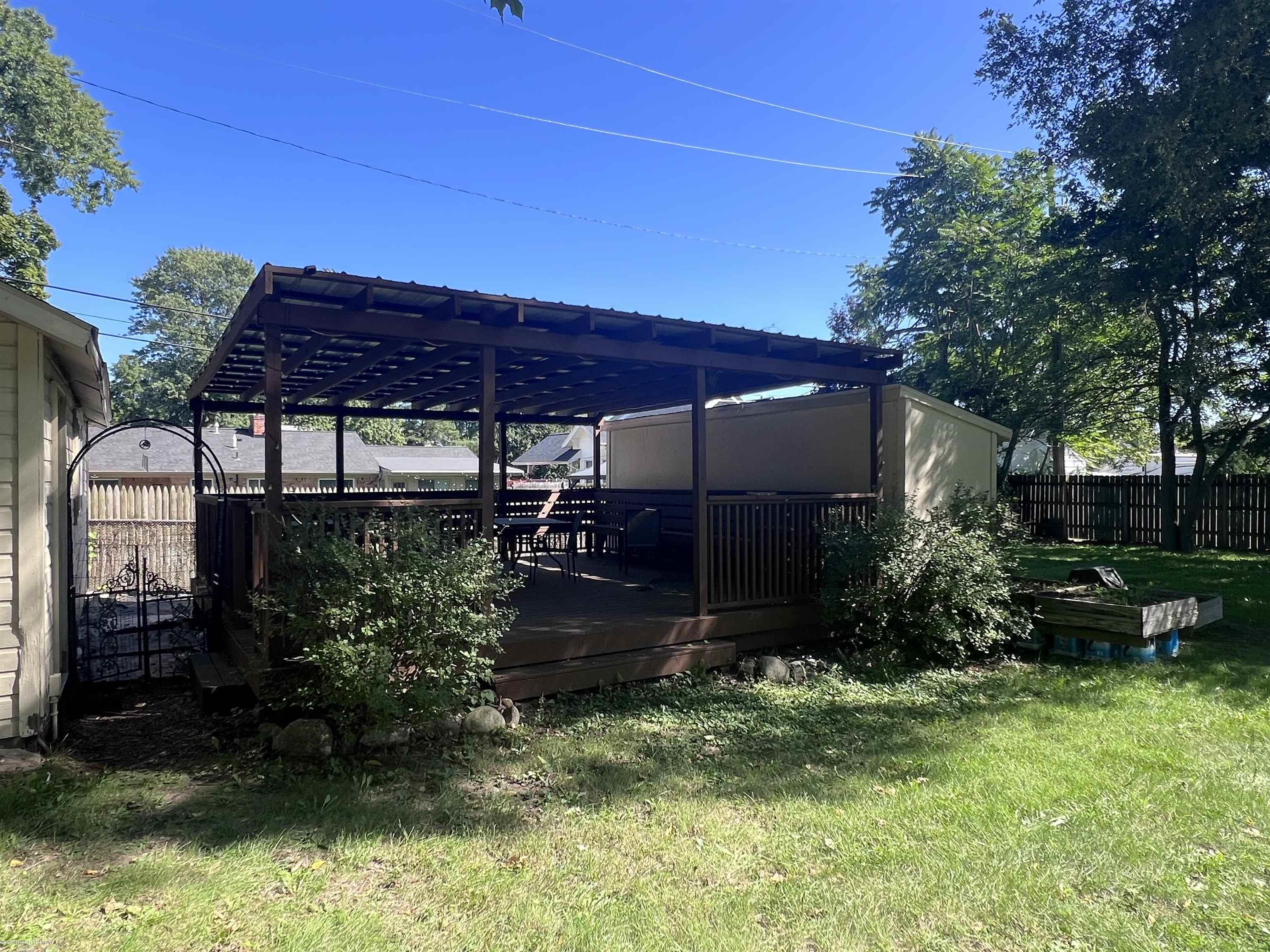 51 Juniper Street Property Photo 40