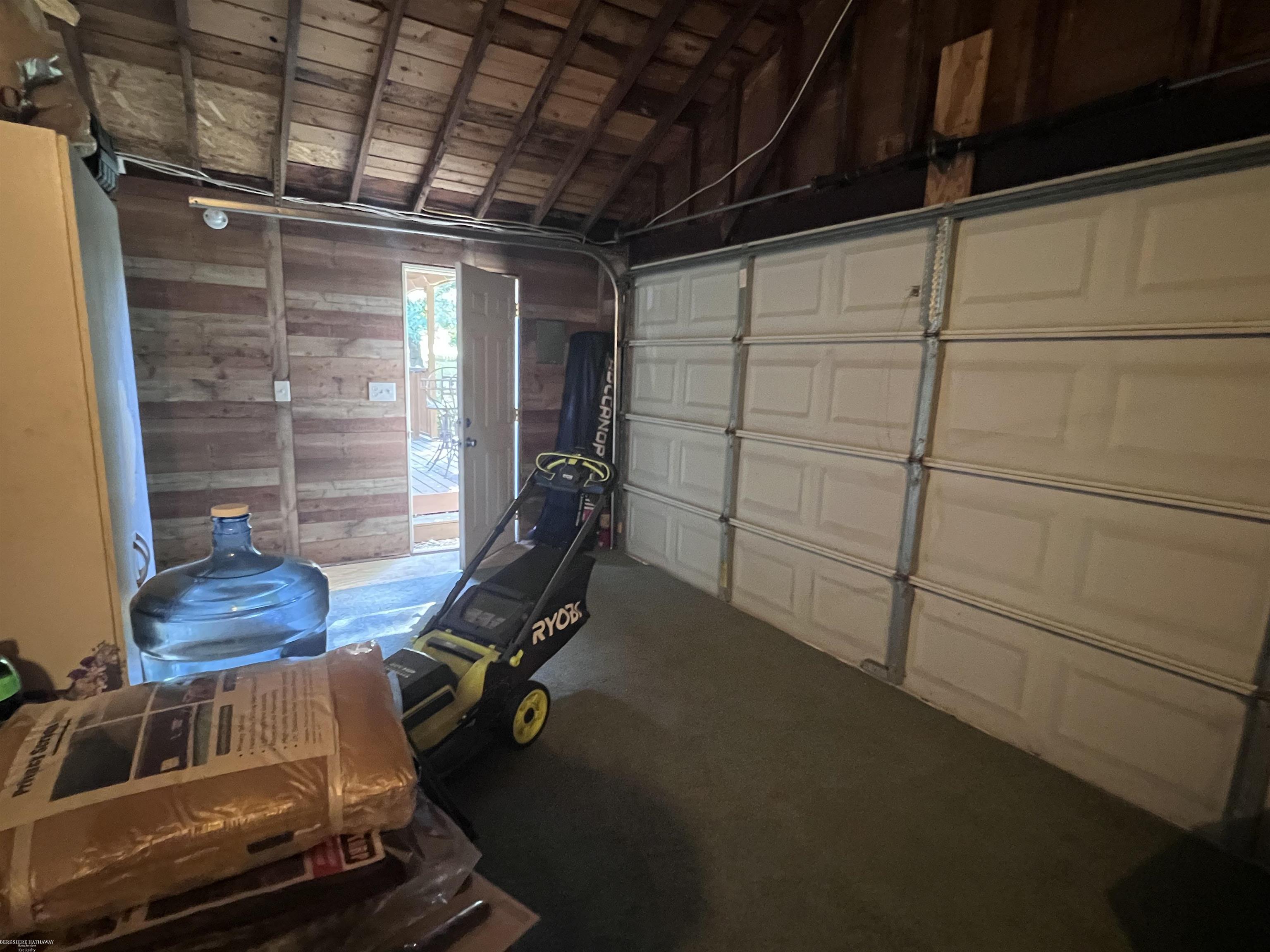 51 Juniper Street Property Photo 45