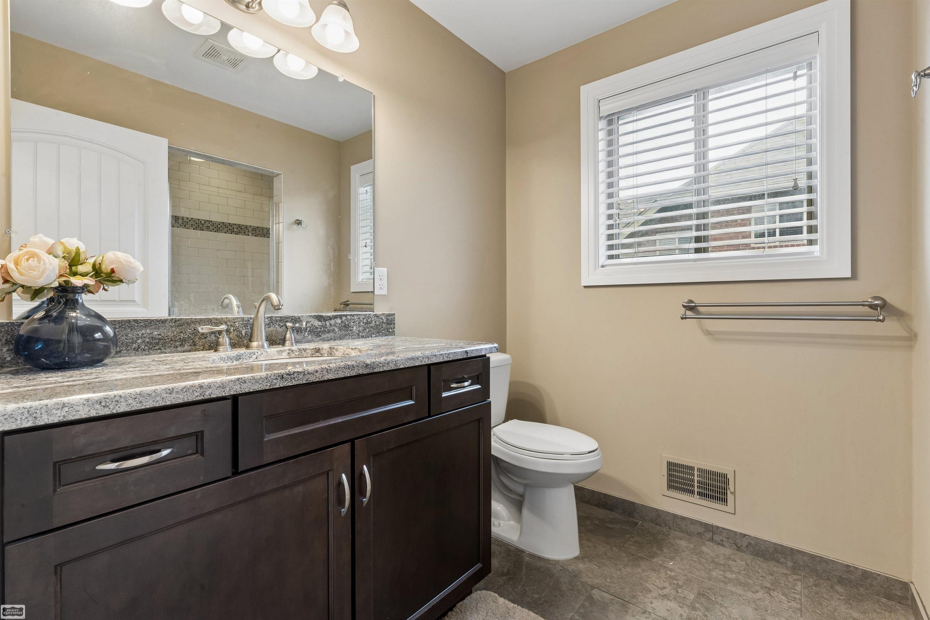 6182 Dana Rose Drive Property Photo 24