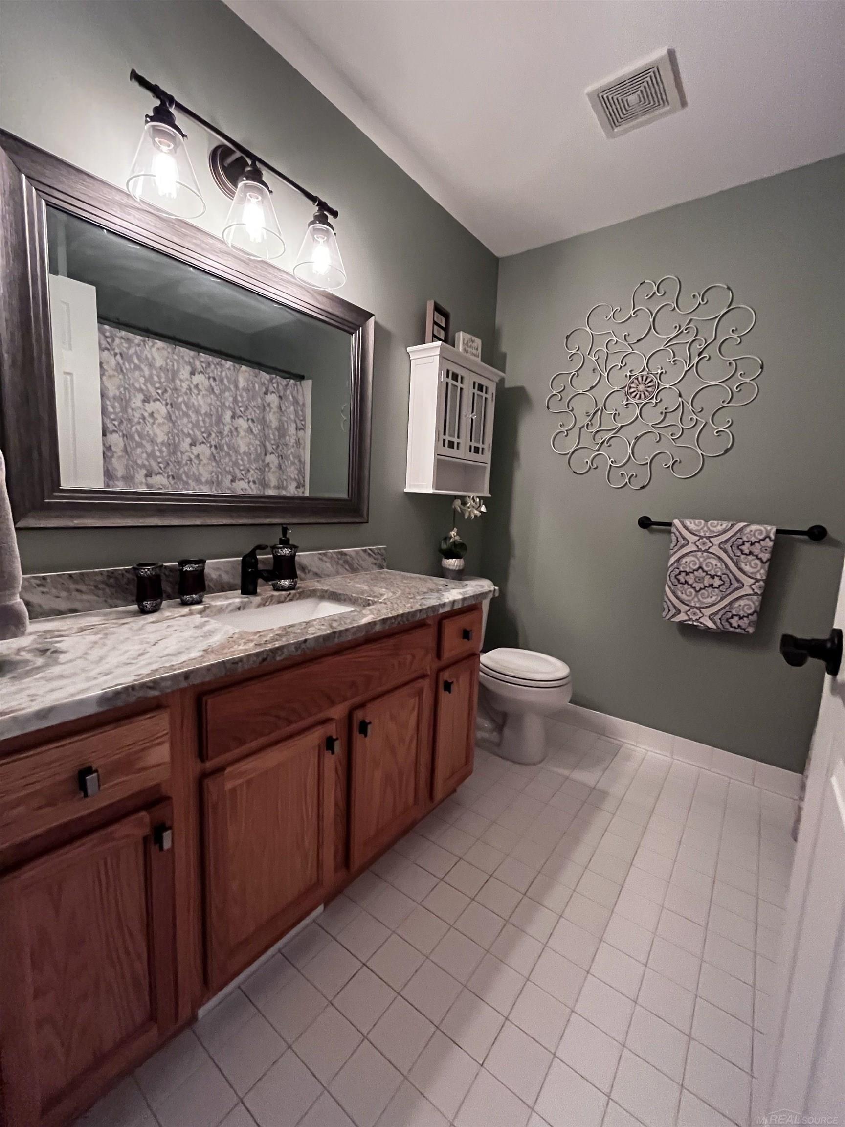 51582 Stern Lane Property Photo 12