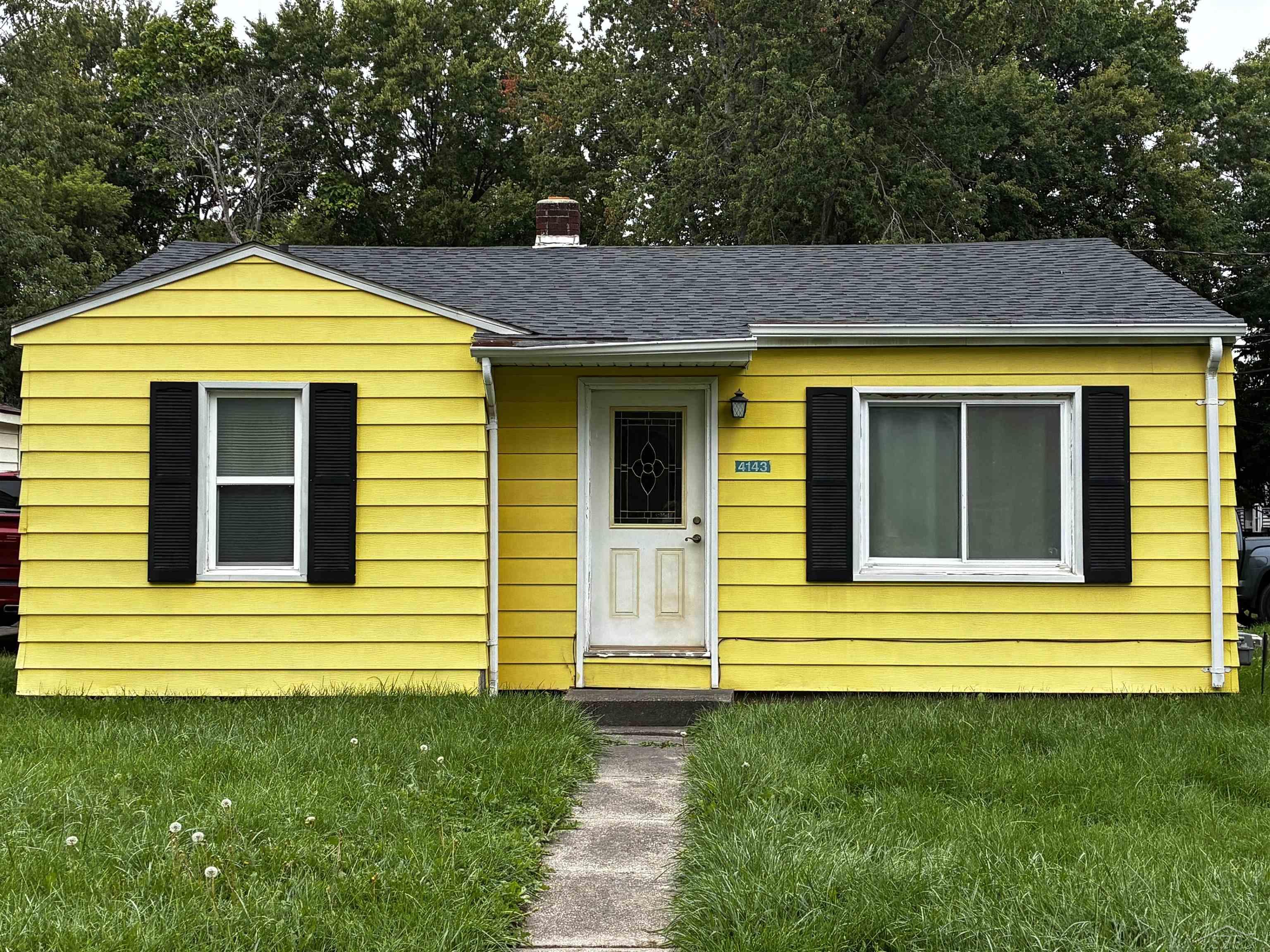 4143 Doran Street Property Photo 1