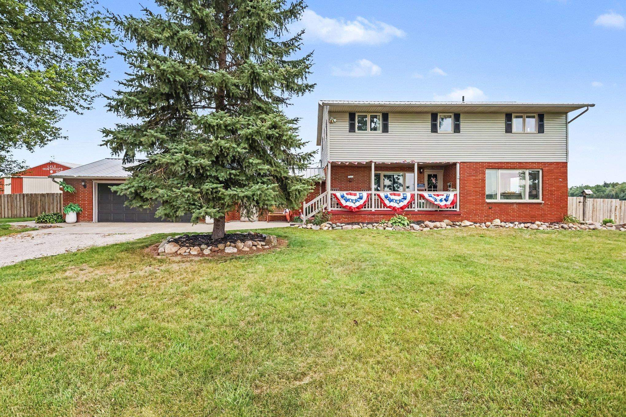 5156 W Bay City Forestville Road Property Photo 1