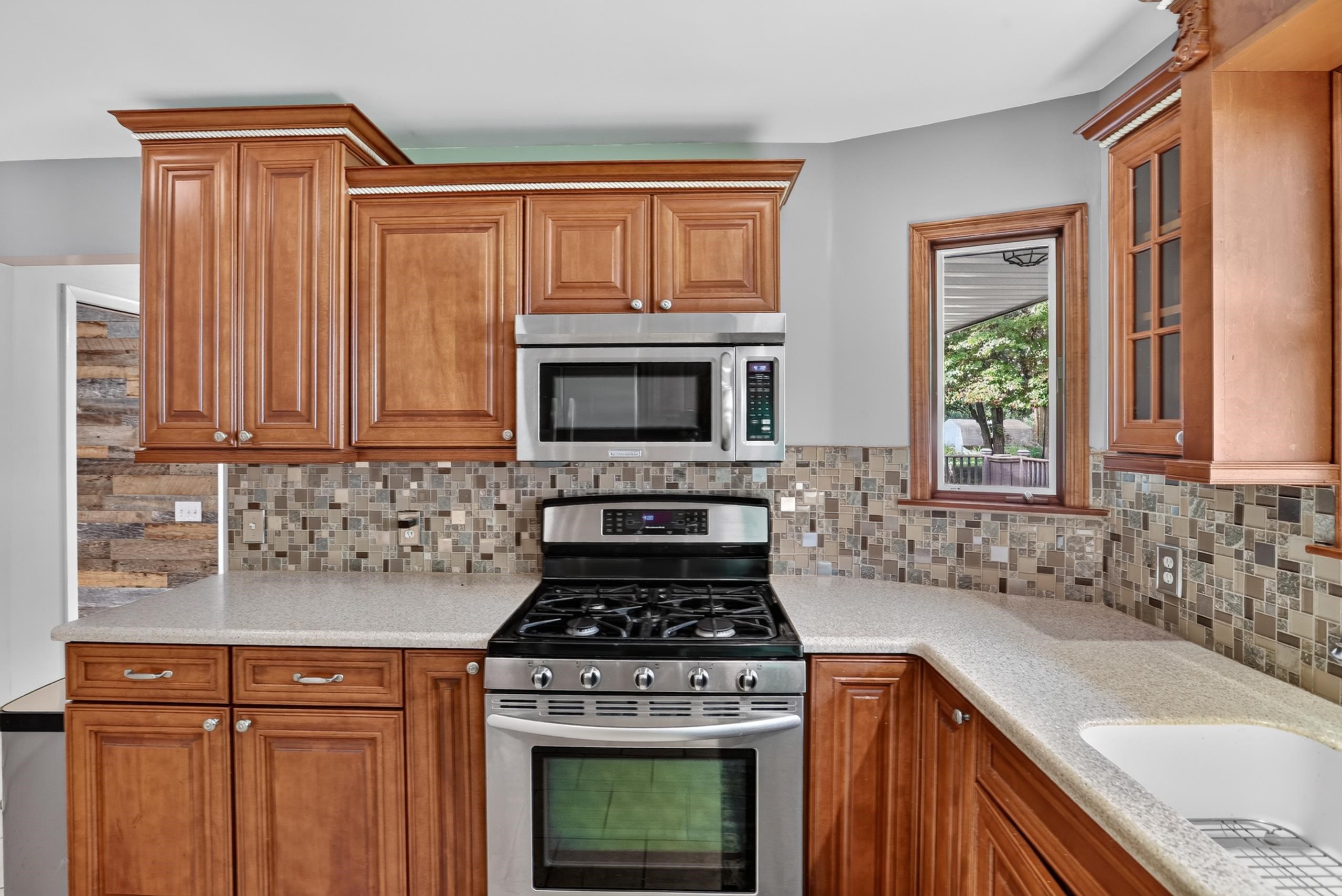5202 Plainfield Street Property Photo 9