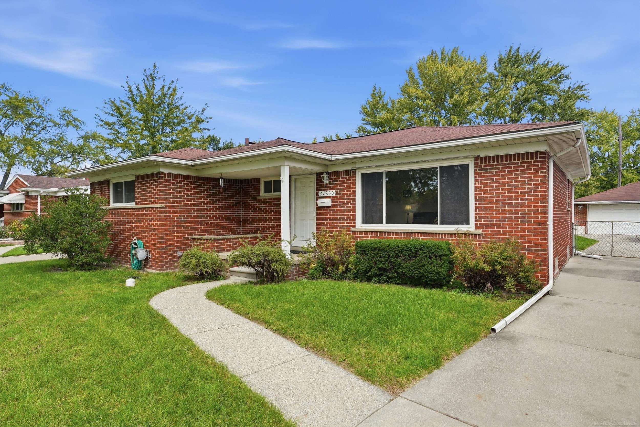 27830 Lorraine Street Property Photo 1