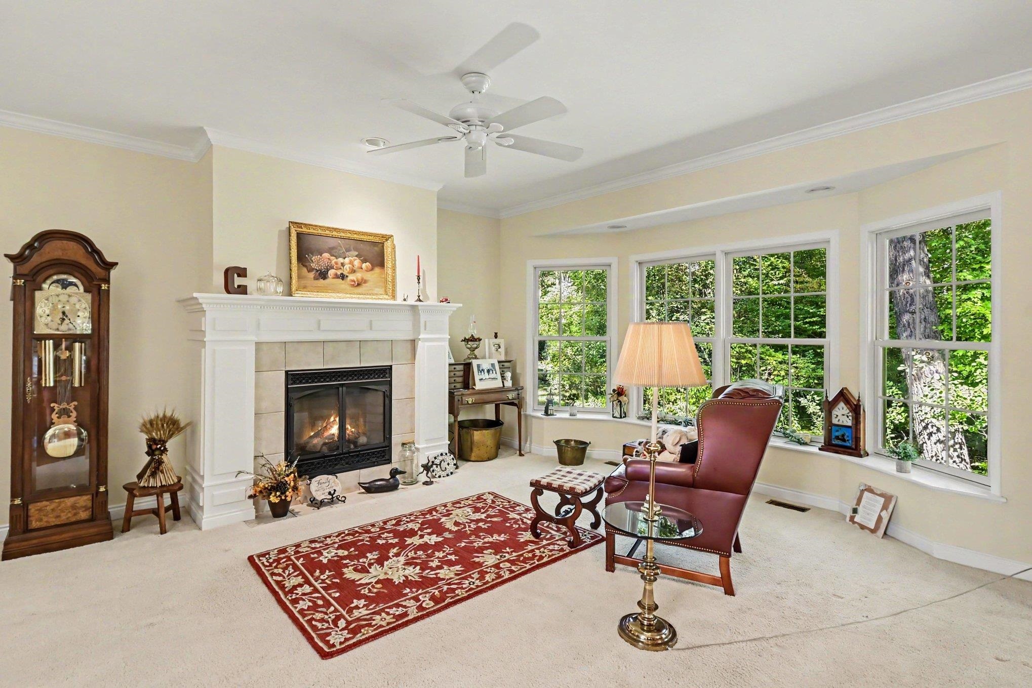7430 Rock Hollow Lane Property Photo 4