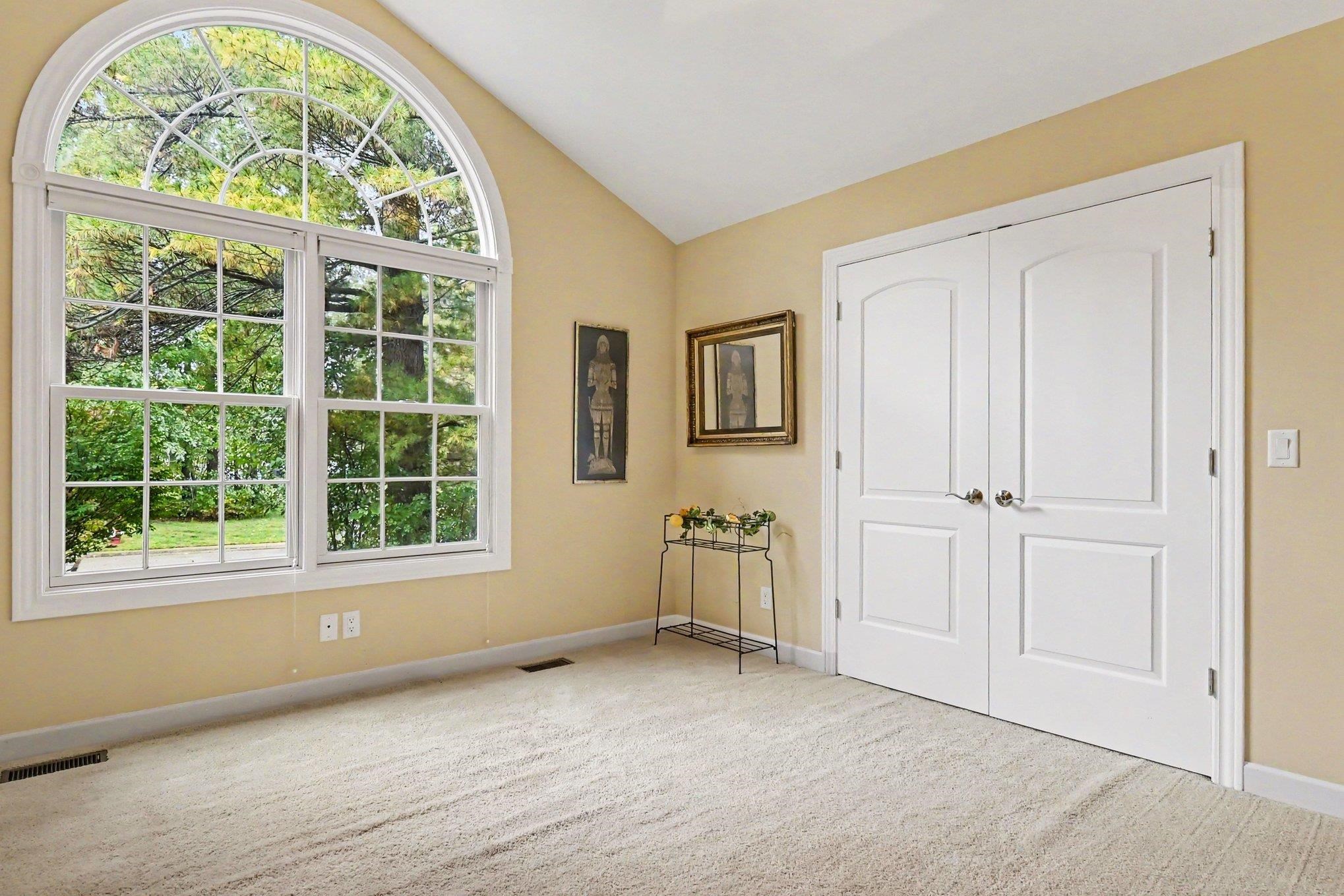 7430 Rock Hollow Lane Property Photo 10