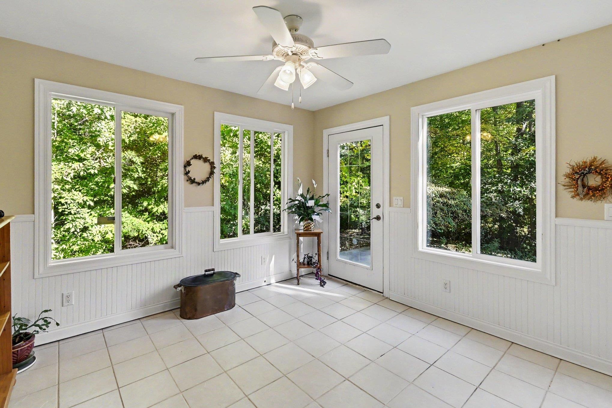 7430 Rock Hollow Lane Property Photo 23