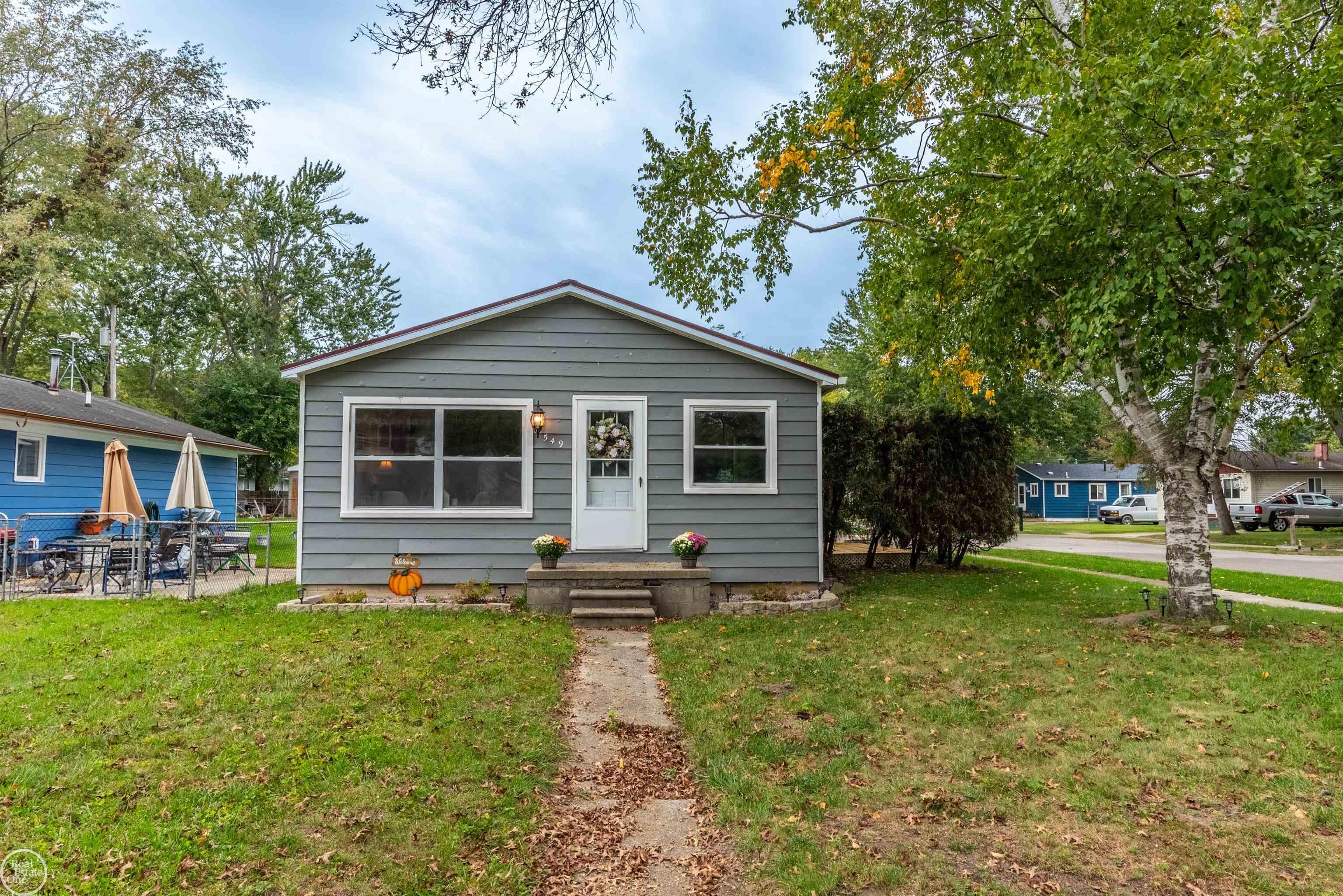 549 Edwards Street Property Photo 1