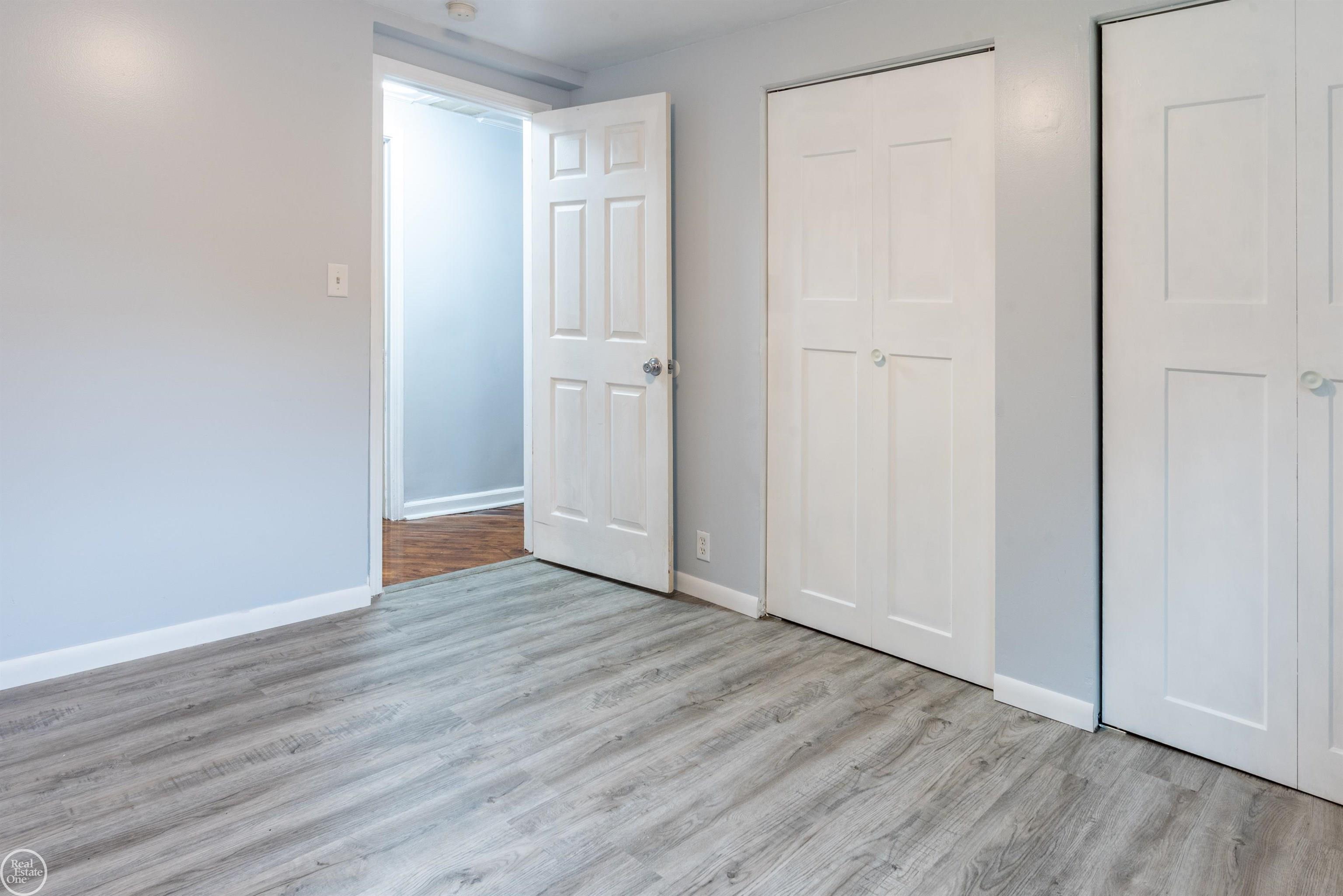 549 Edwards Street Property Photo 13