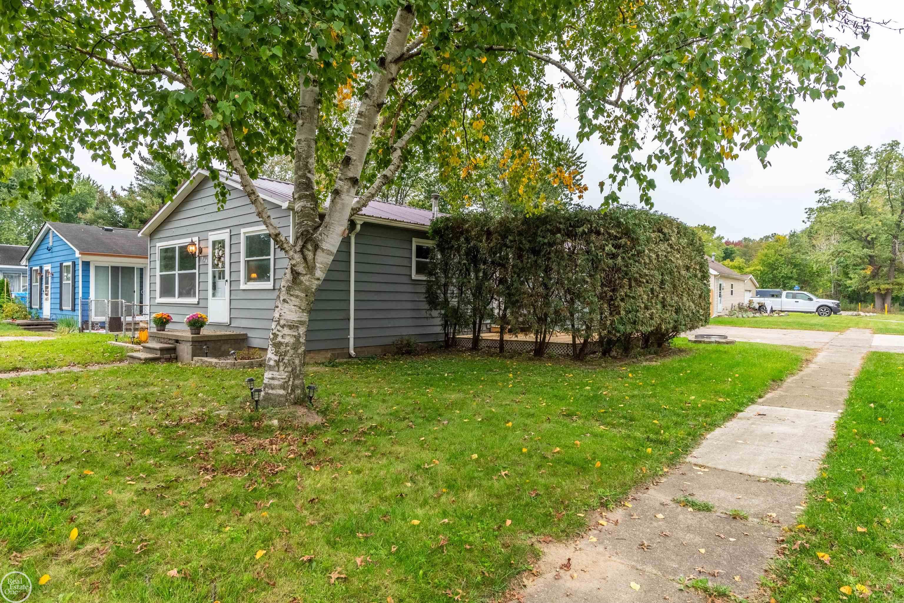 549 Edwards Street Property Photo 20