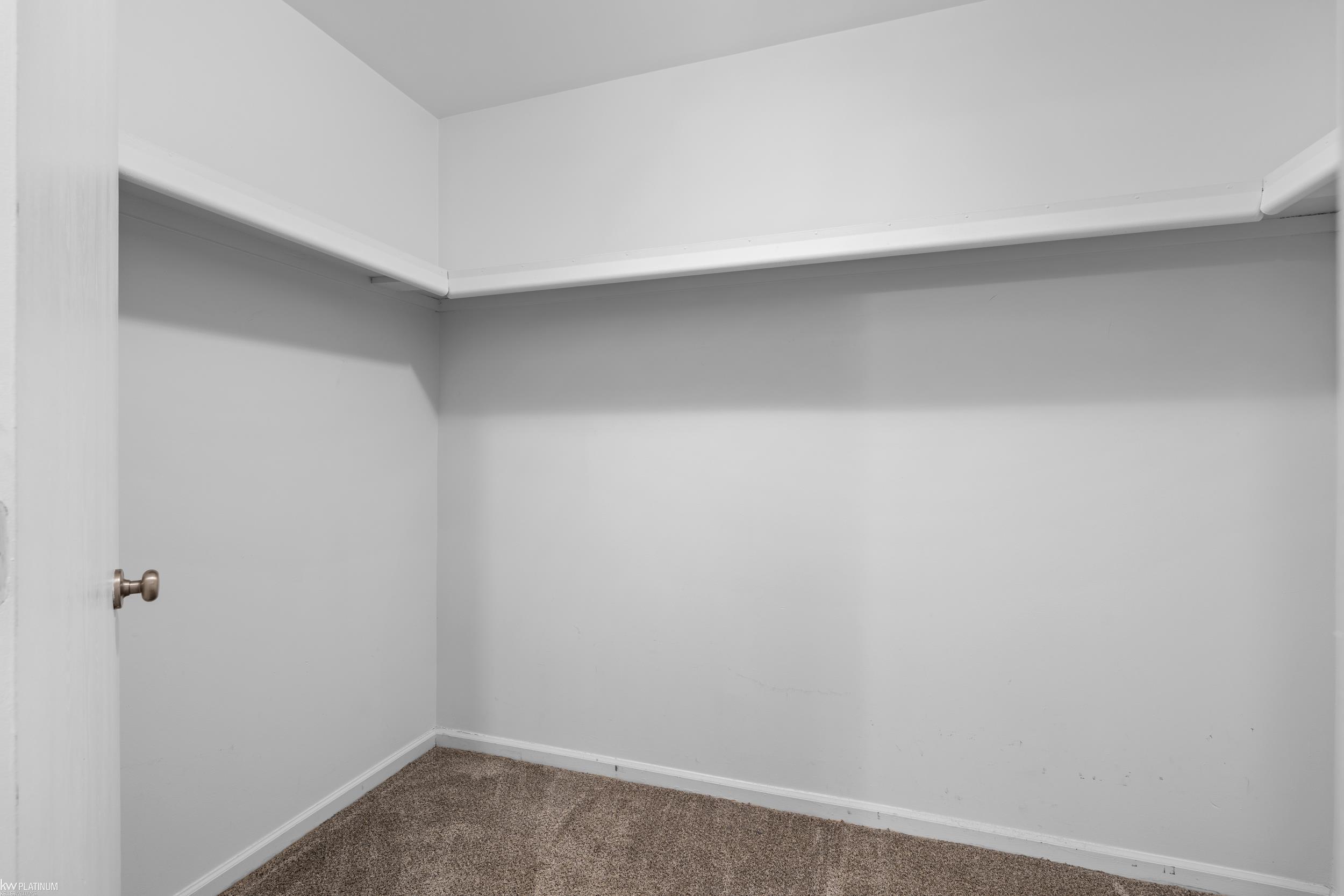 22731 Garfield Street Property Photo 21