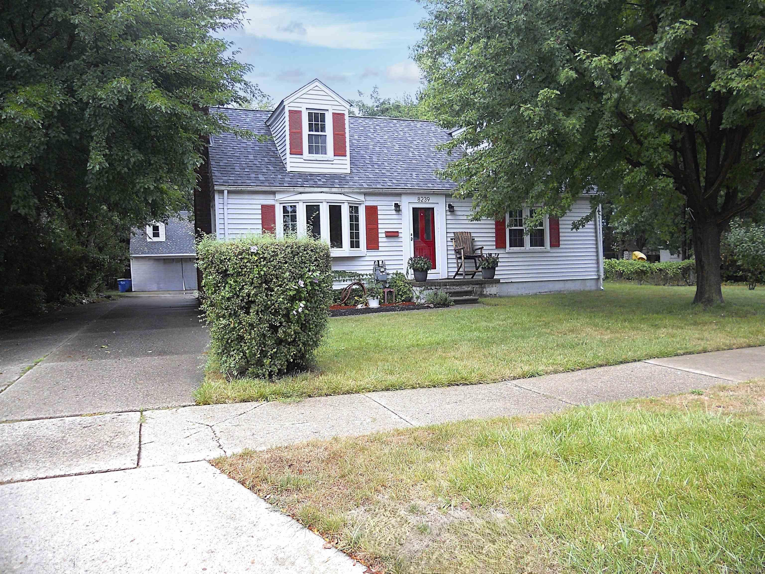 8239 Garbor Drive Property Photo 1