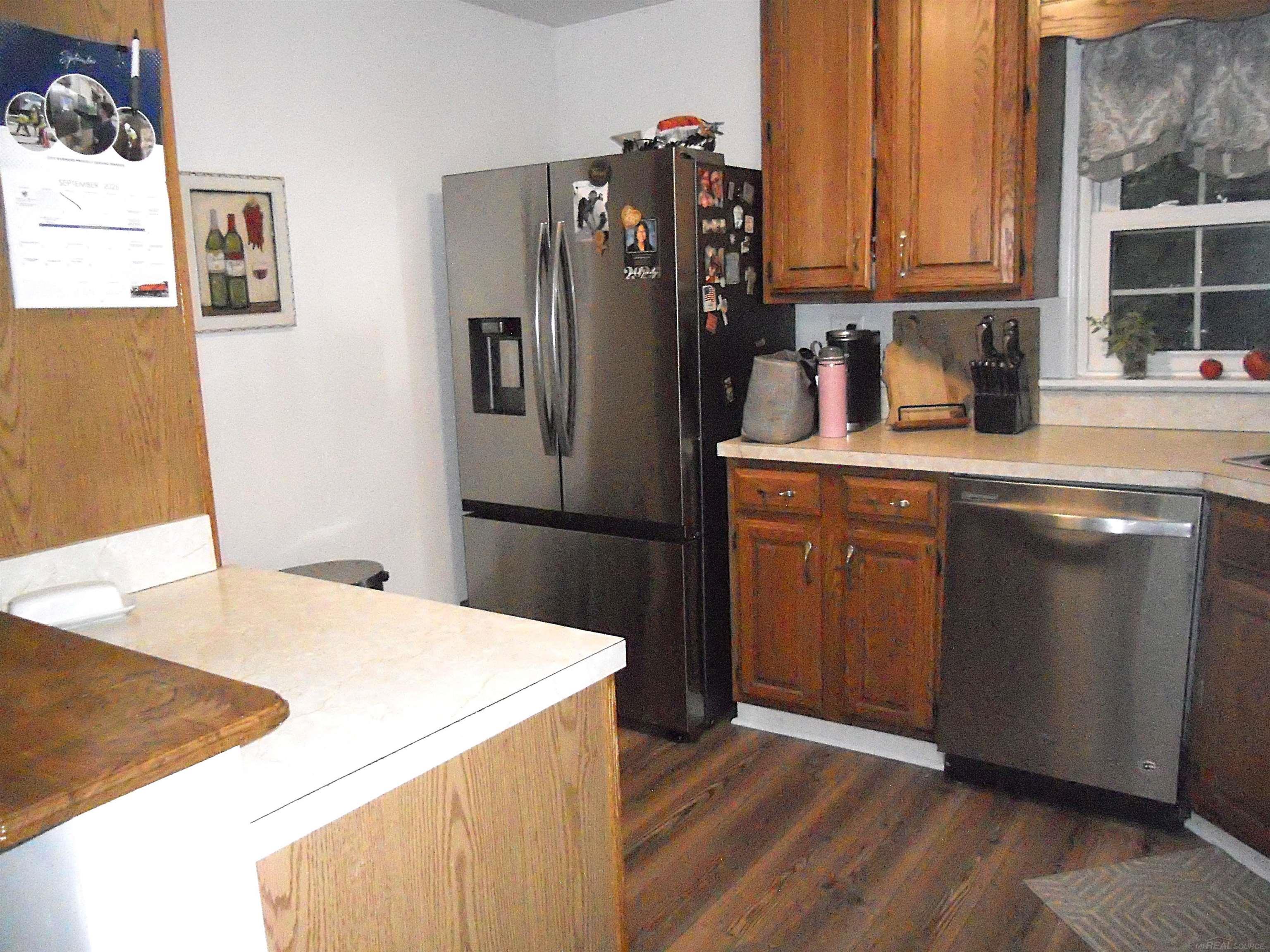 8239 Garbor Drive Property Photo 10