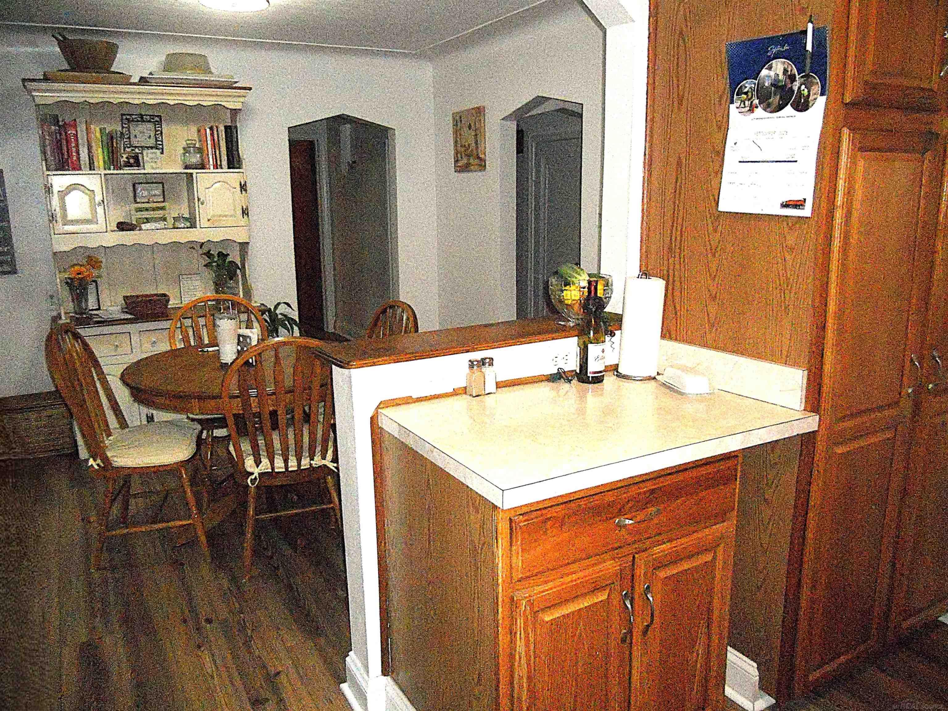 8239 Garbor Drive Property Photo 11