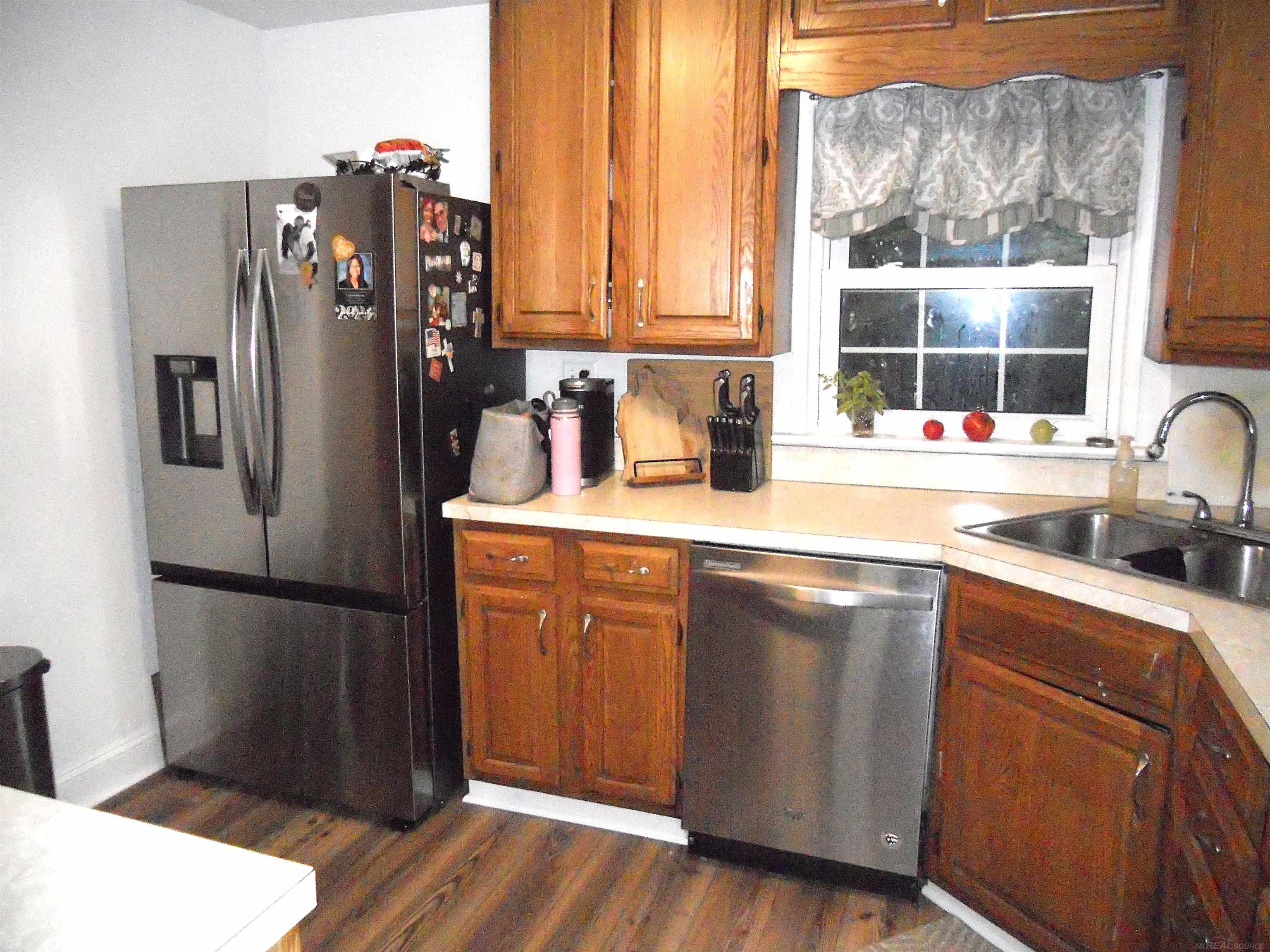 8239 Garbor Drive Property Photo 13