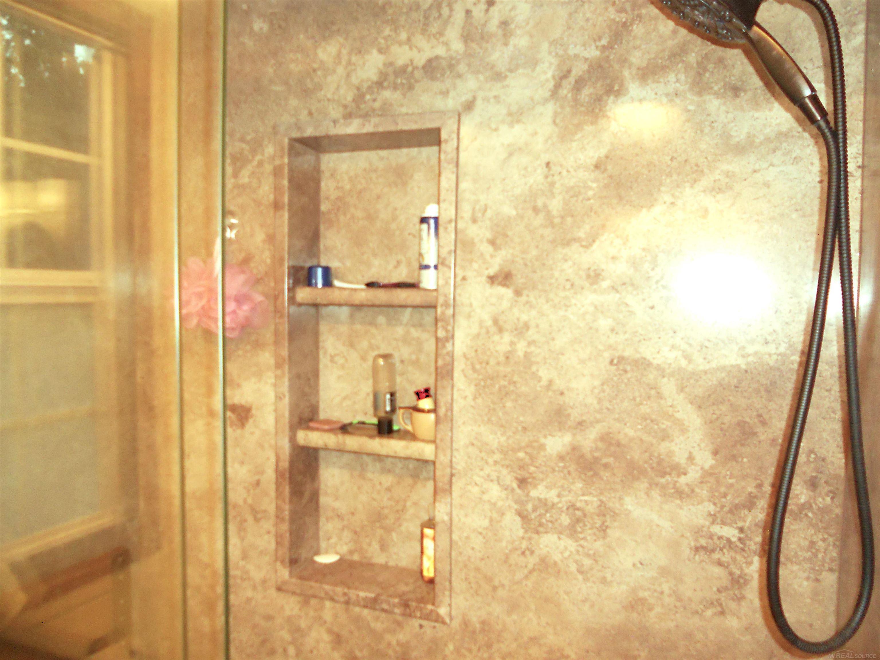 8239 Garbor Drive Property Photo 21