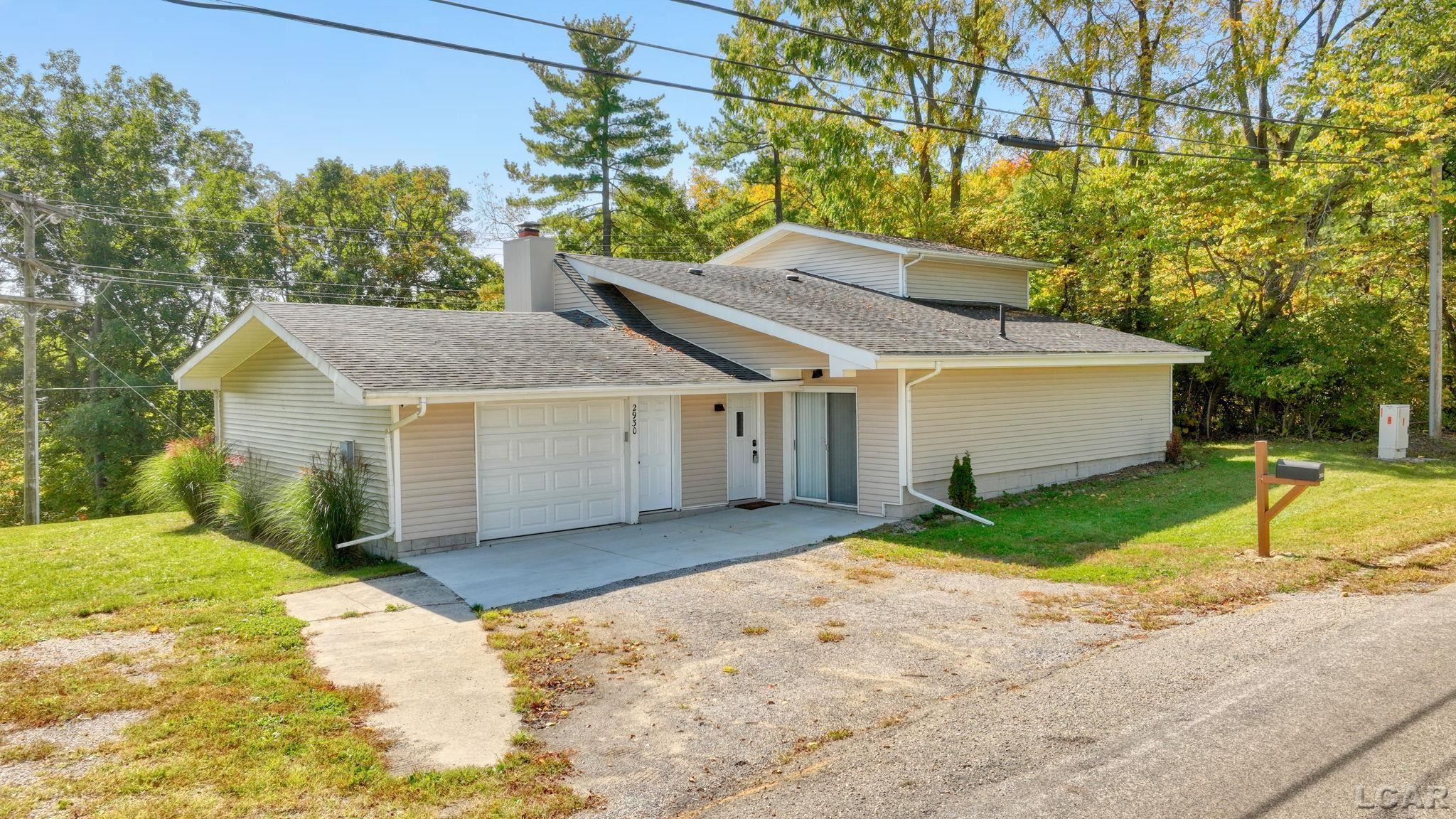 2930 Spielman Road Property Photo 1