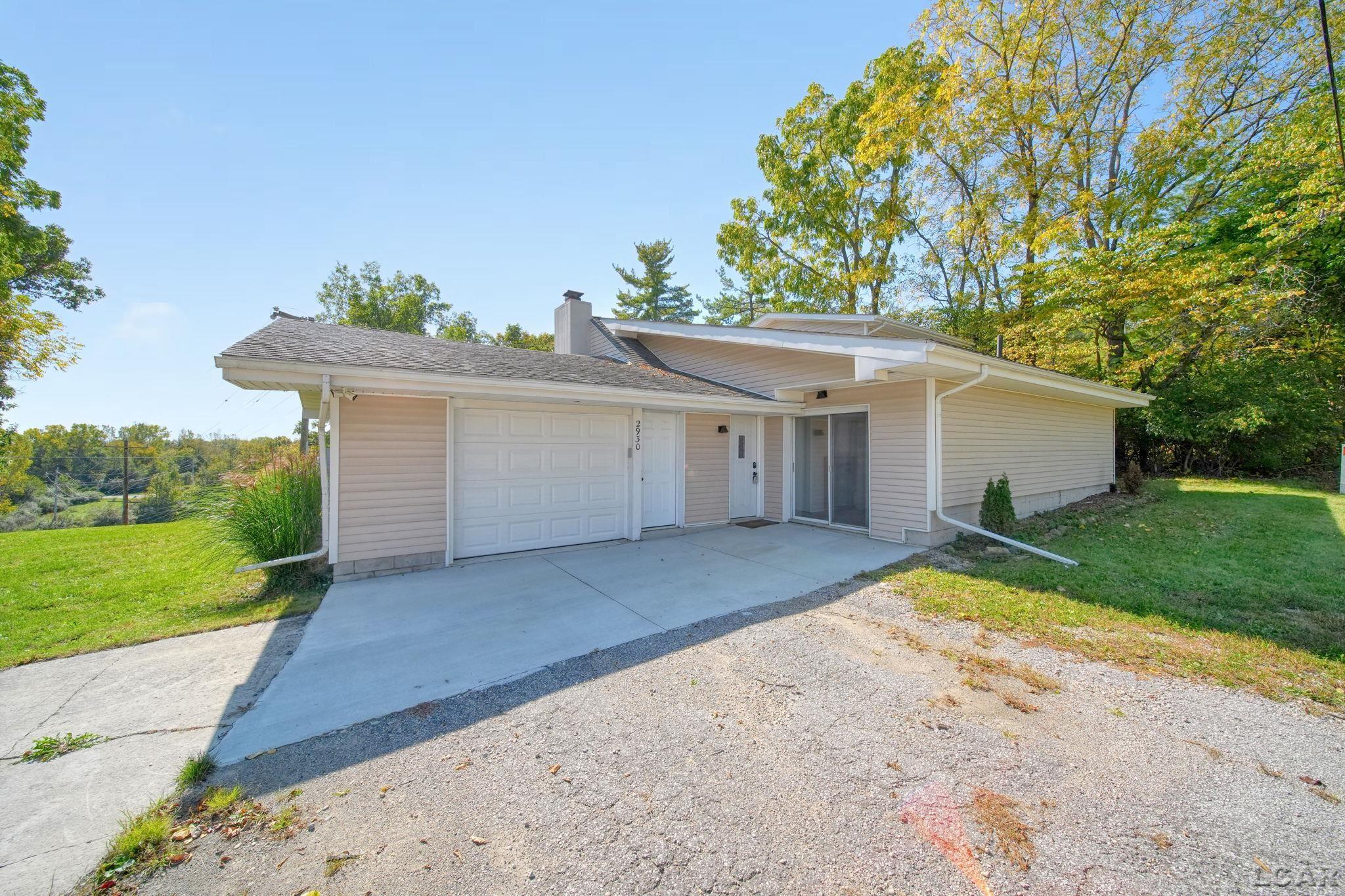 2930 Spielman Road Property Photo 3