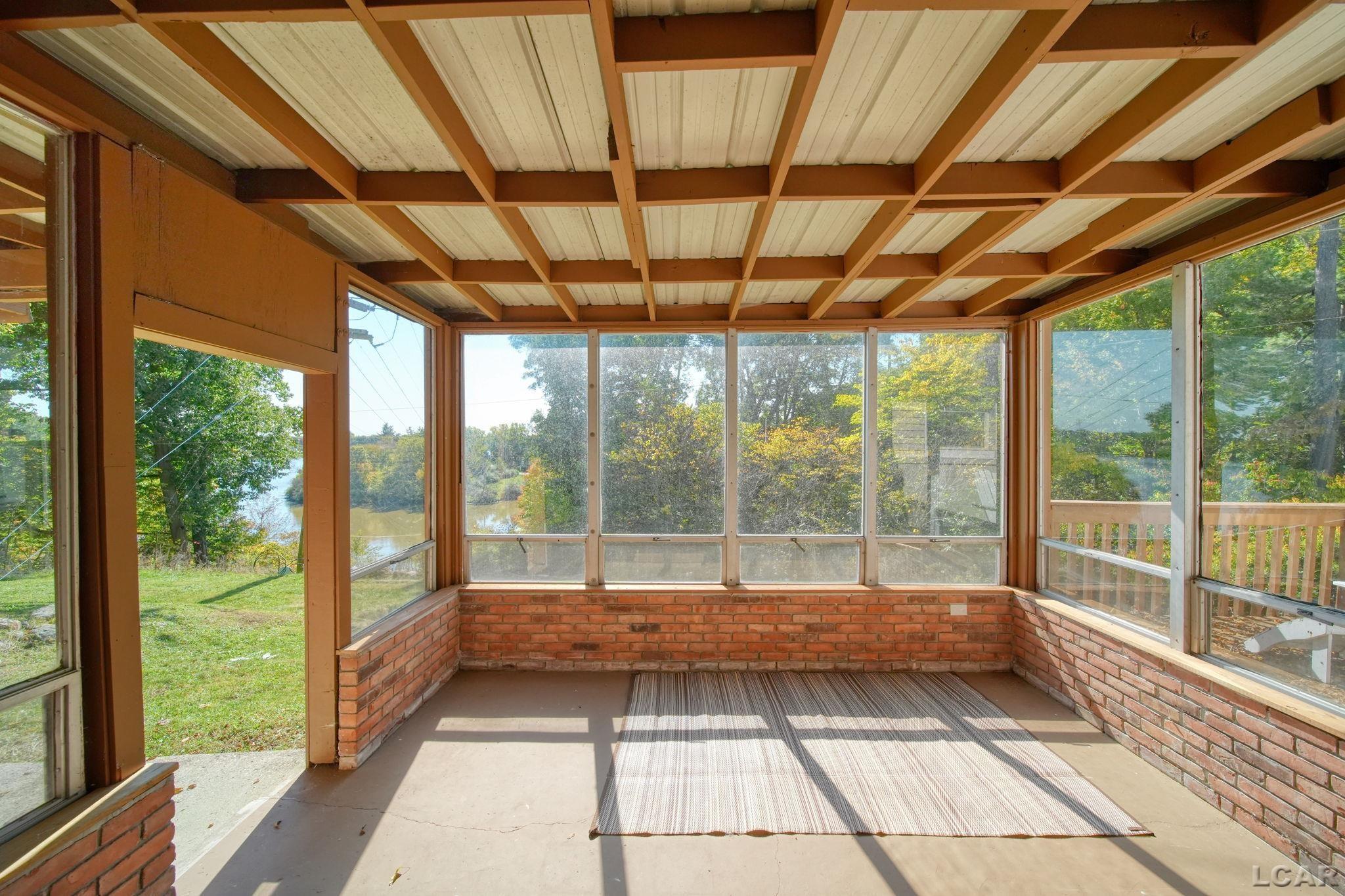 2930 Spielman Road Property Photo 17