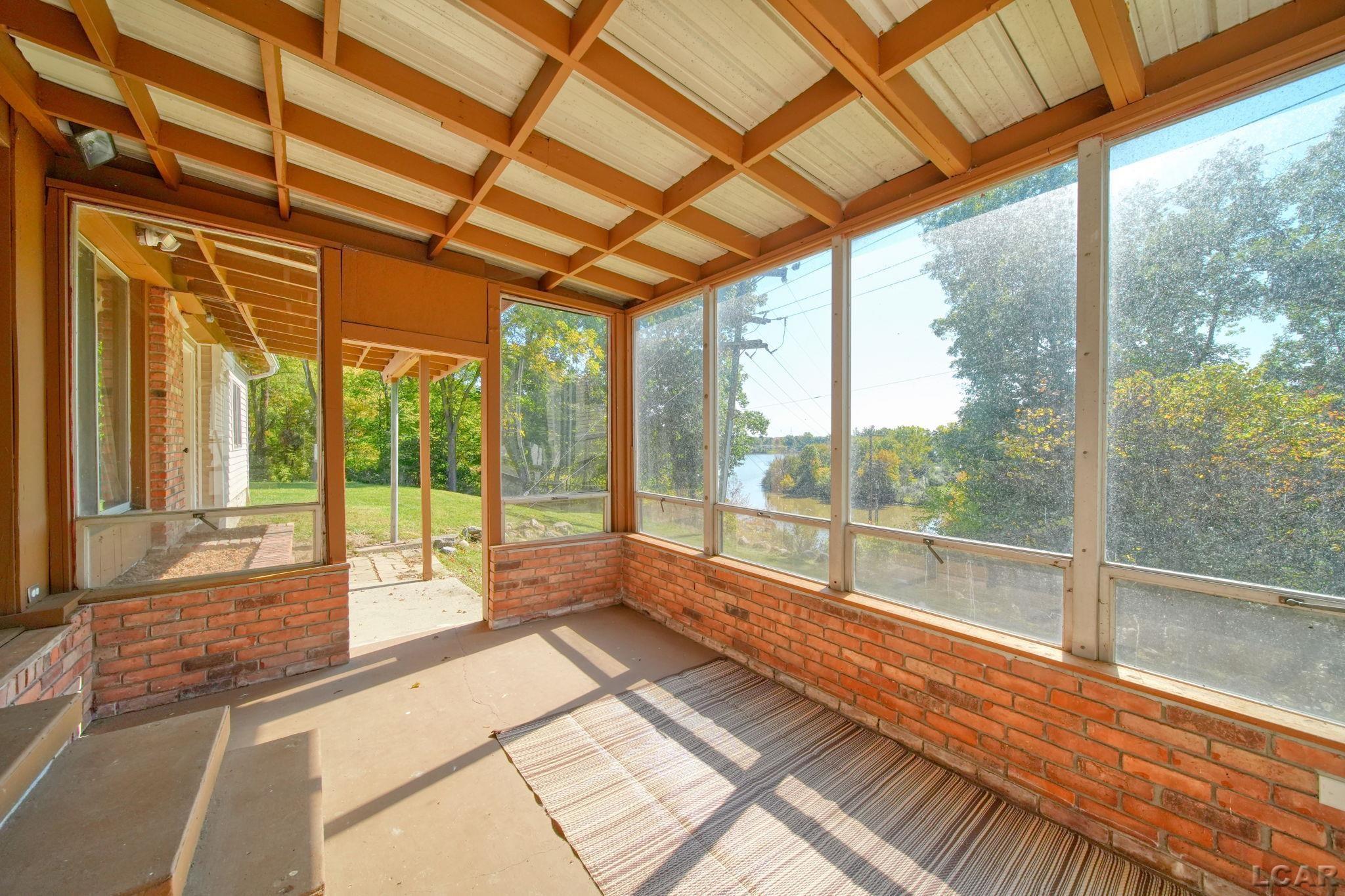 2930 Spielman Road Property Photo 18