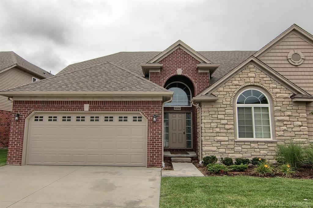 30496 Berghway Trail Property Photo 1
