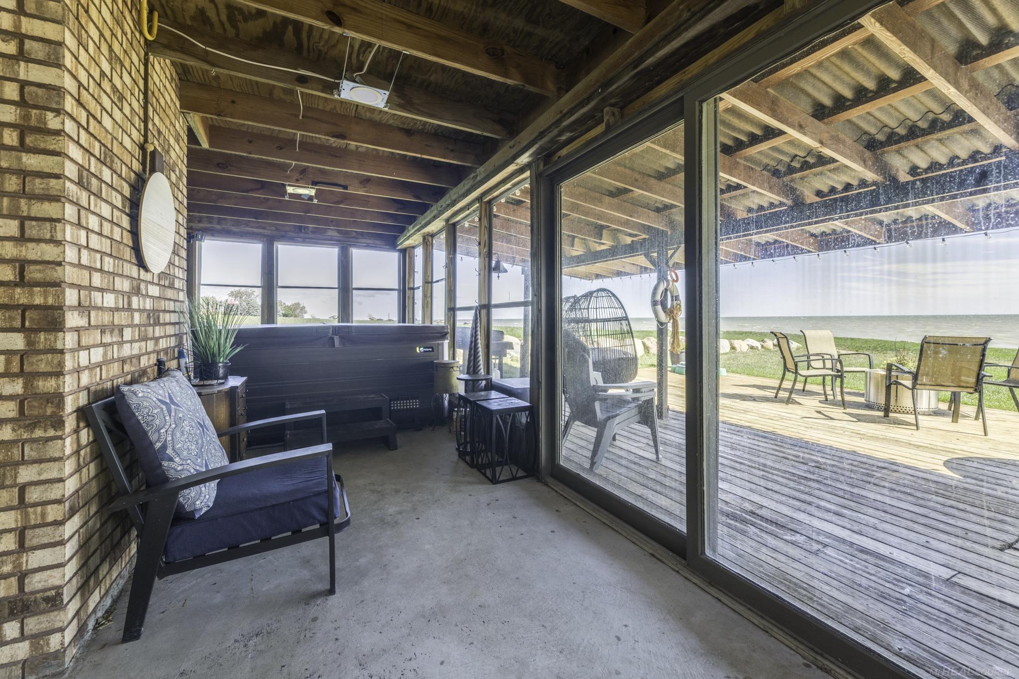8915 Lakeshore Road Property Photo 44