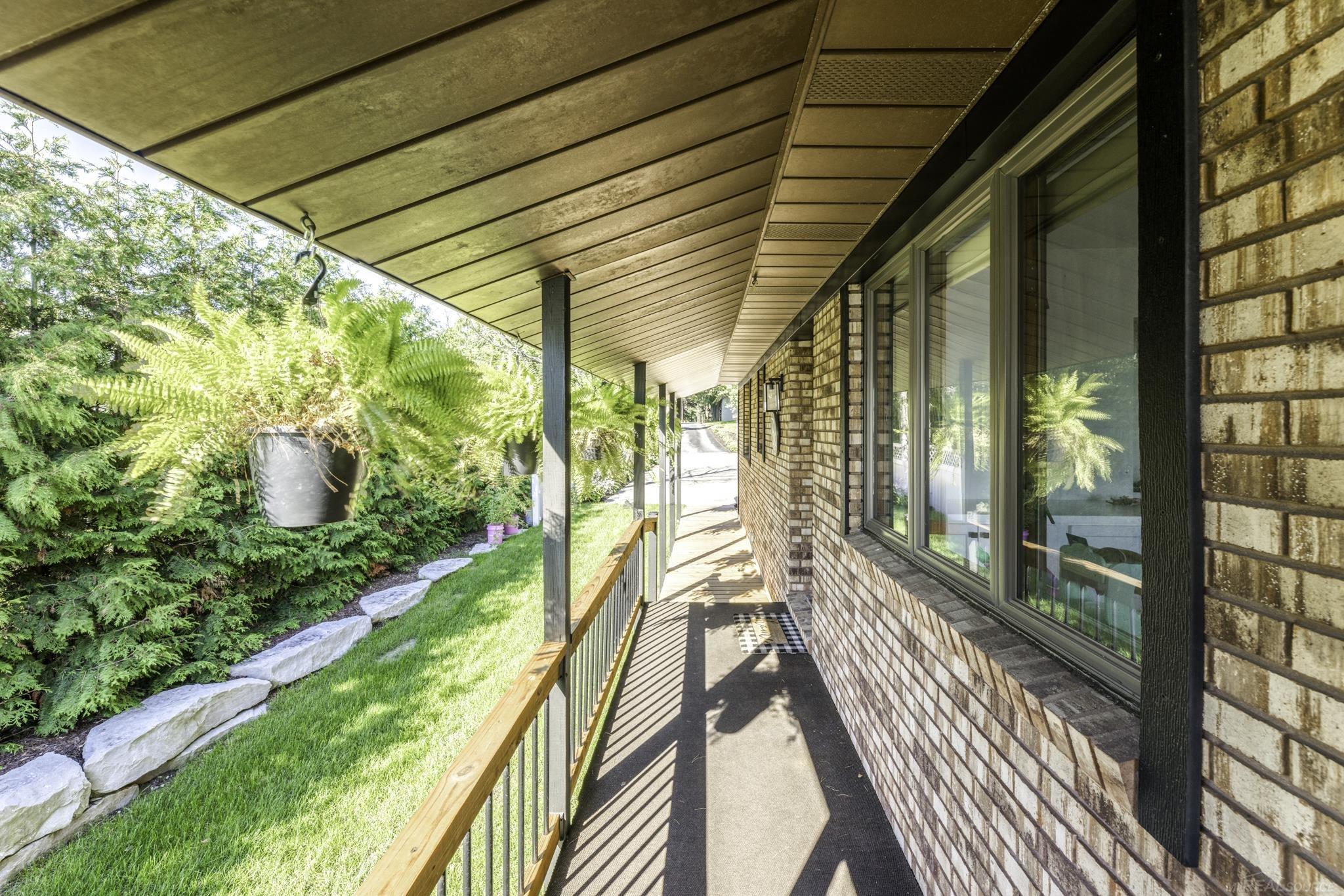 8915 Lakeshore Road Property Photo 71