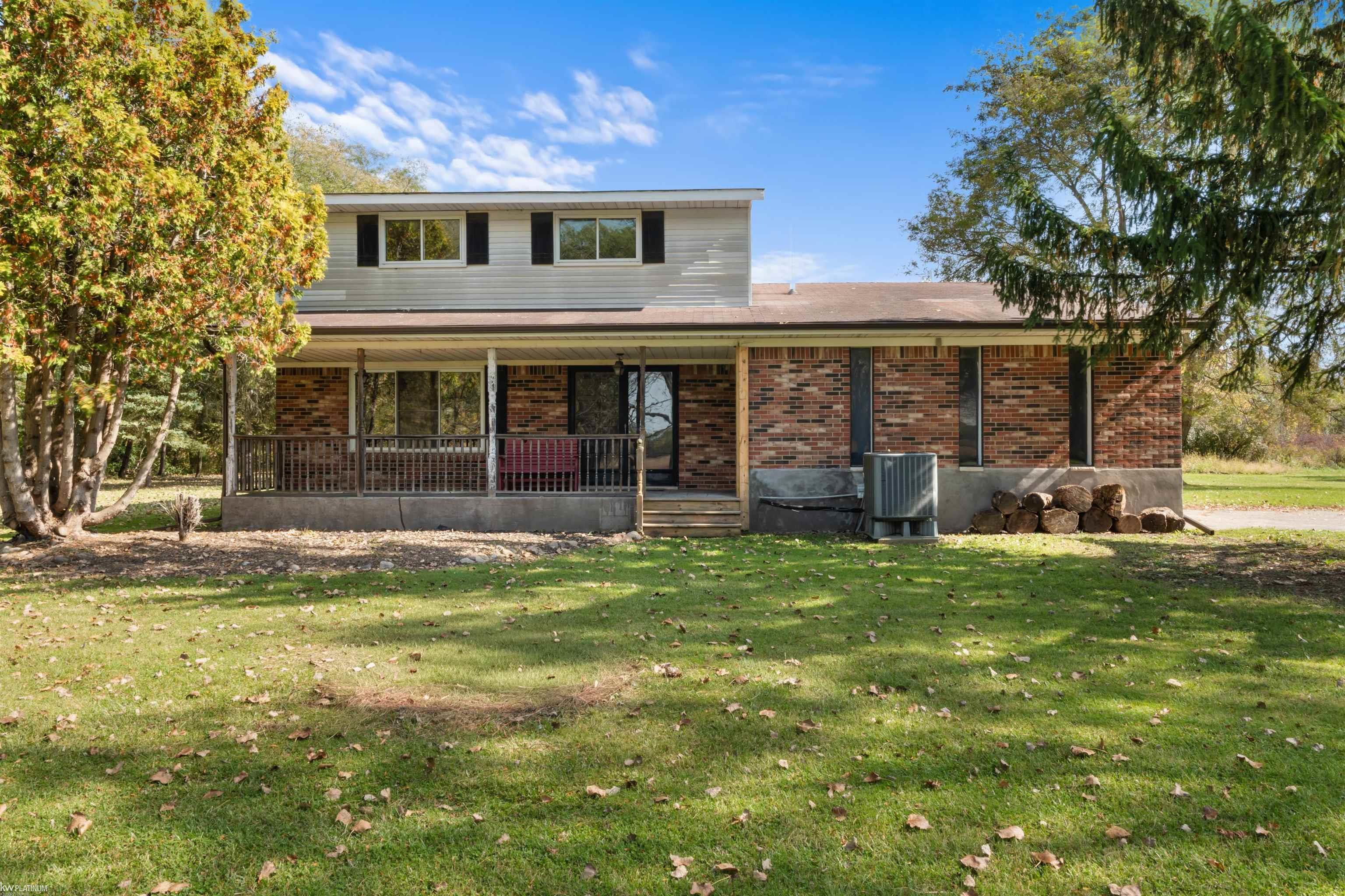 892 Braidwood Road Property Photo 1