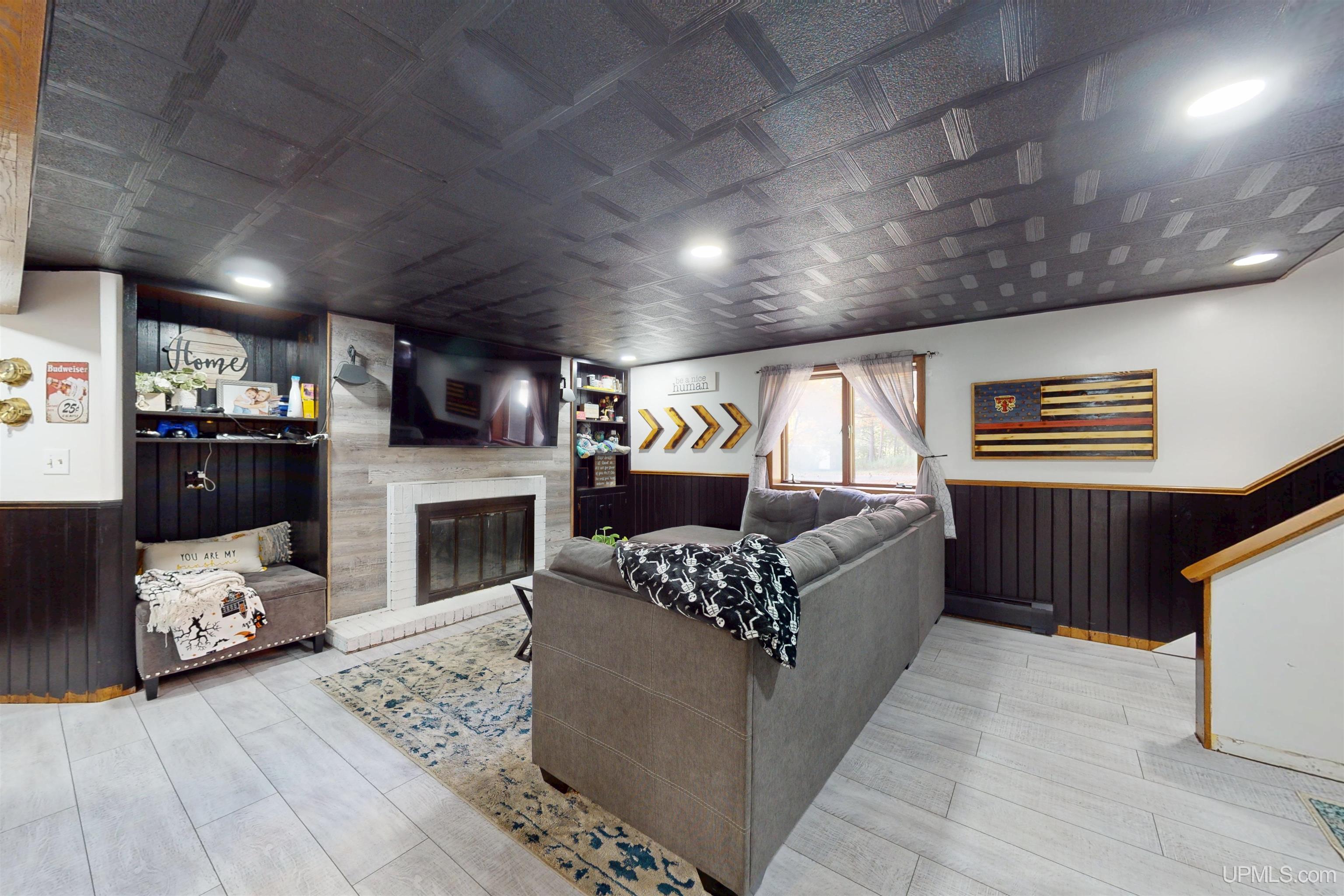 47310 Edgewood Road Property Photo 43