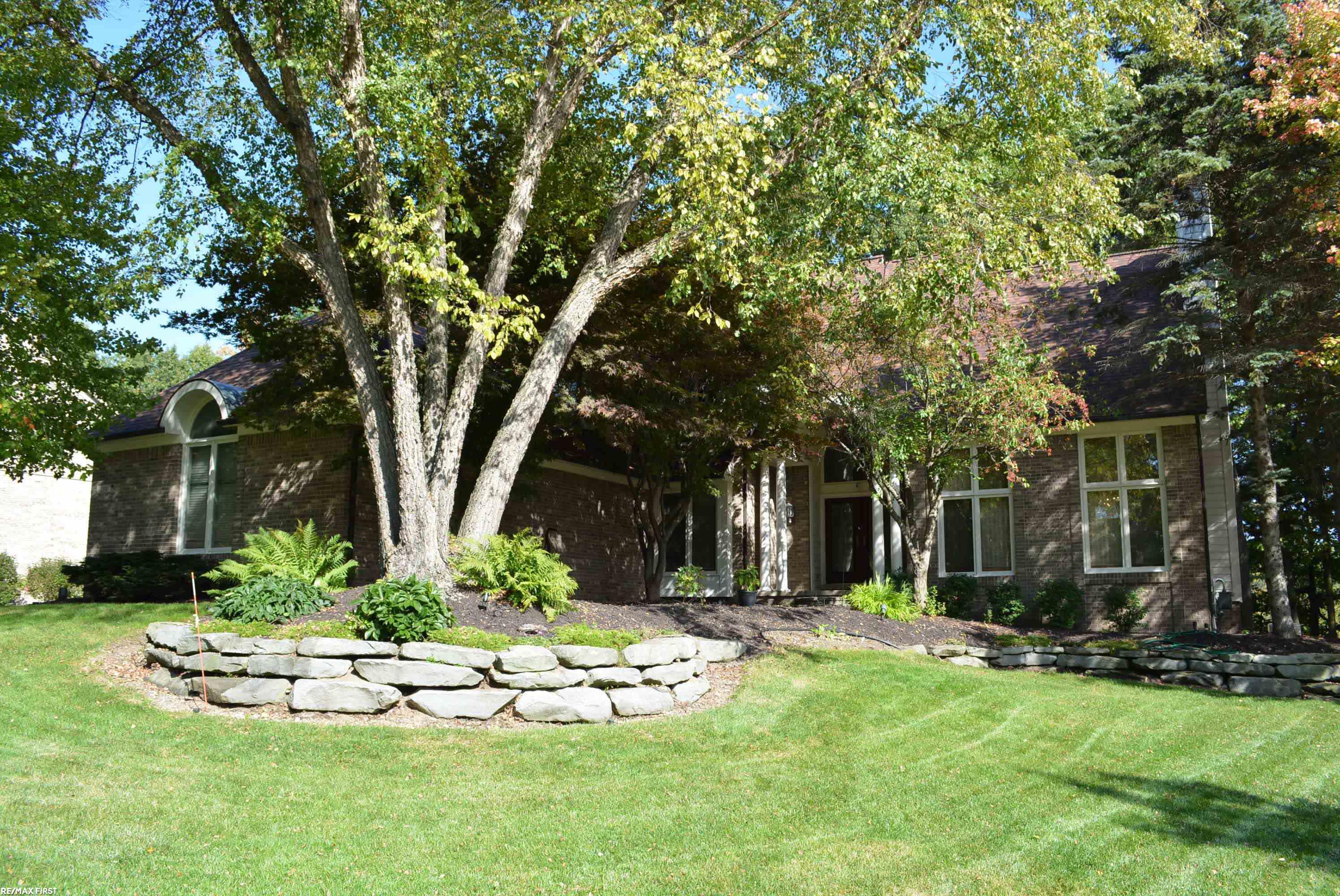 258 Indian Trail Property Photo 1