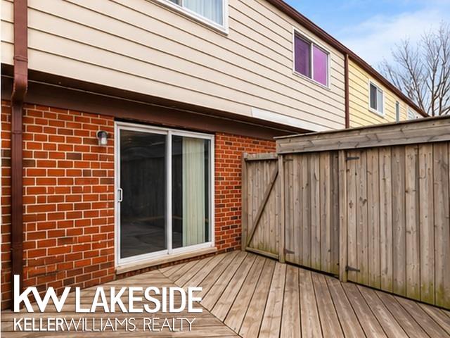 8439 Hickory Drive Property Photo 5