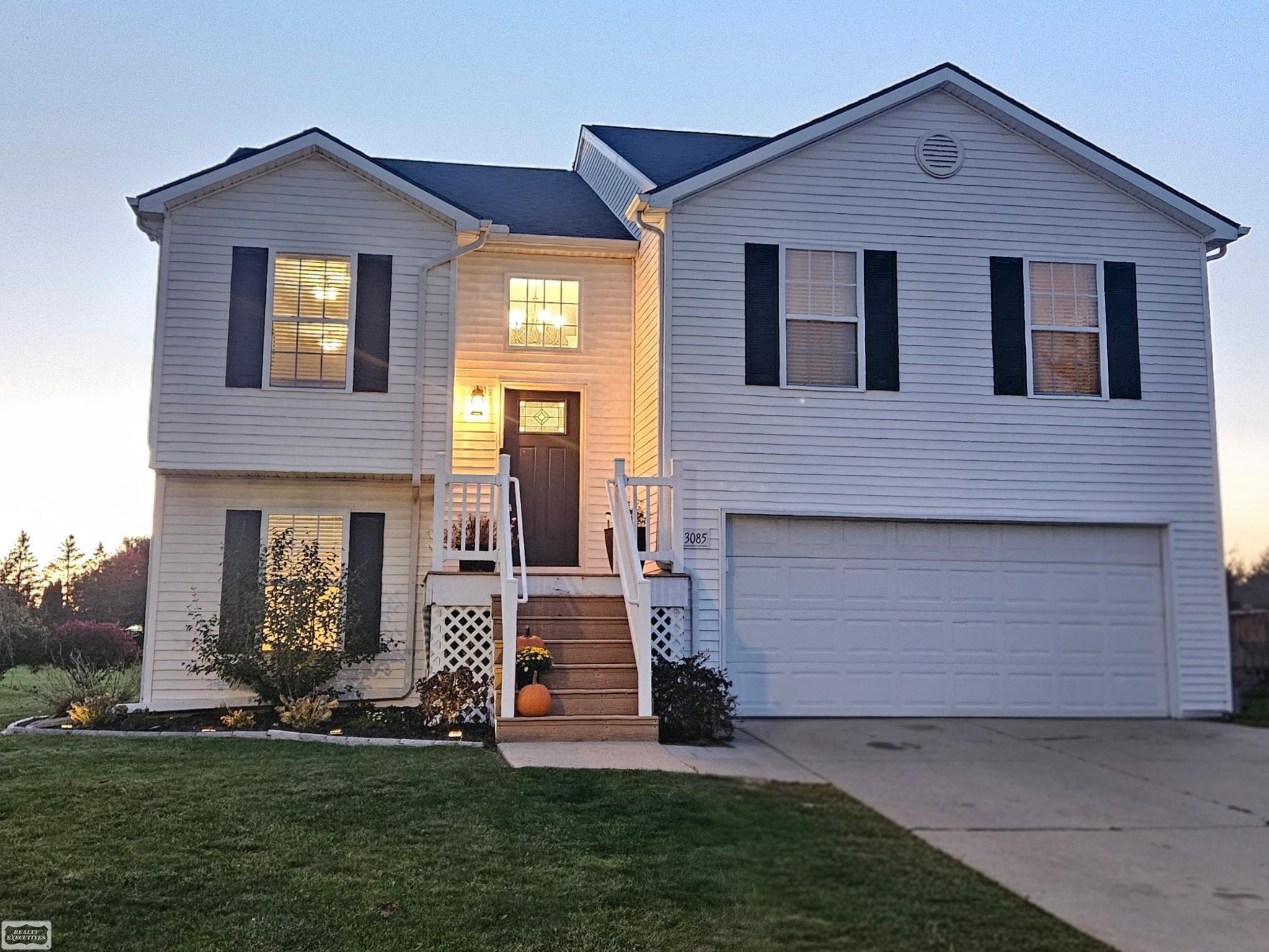 3085 Elk Creek Drive Property Photo 1