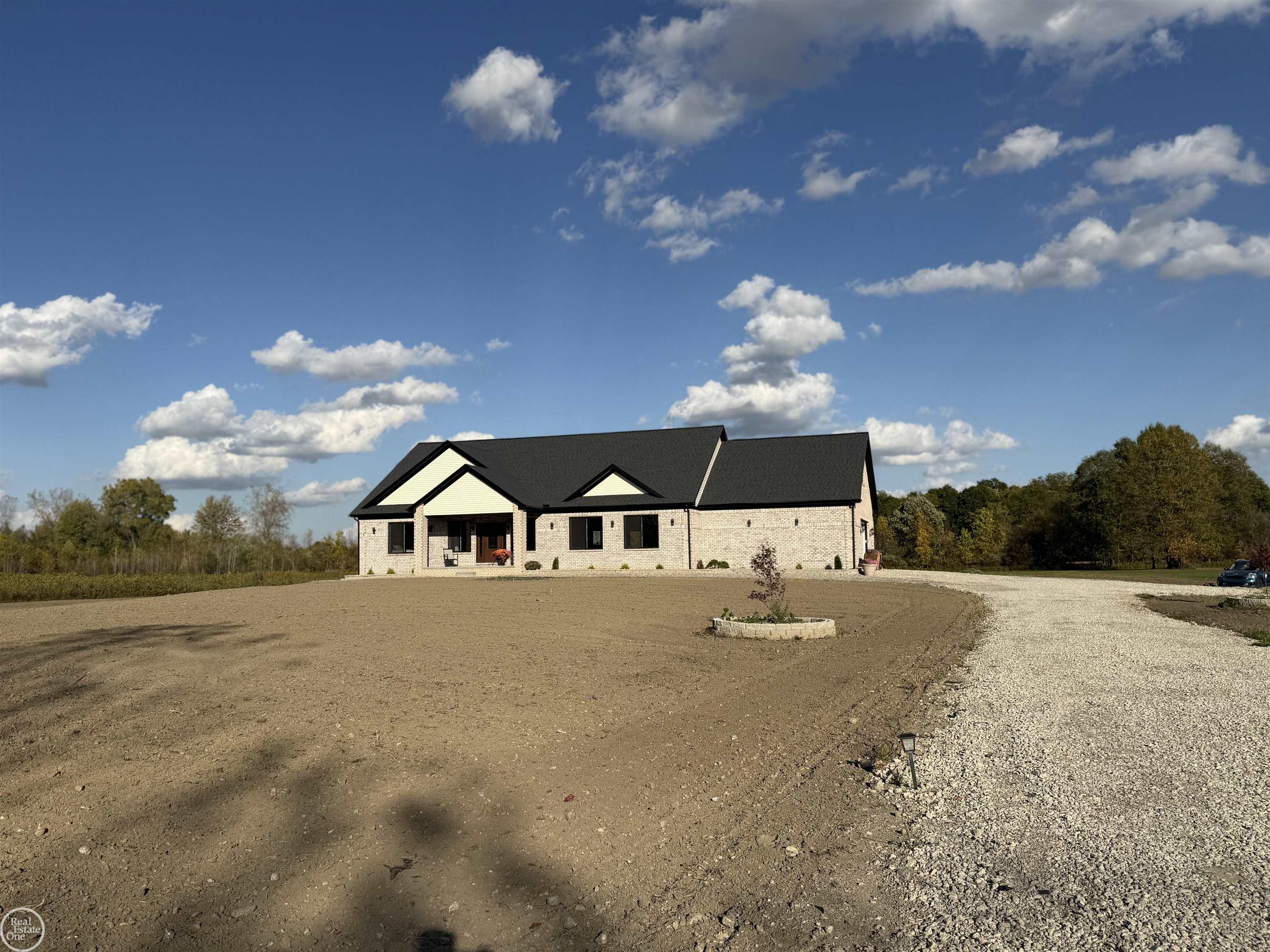 1546 Ashley Lane Property Photo 1
